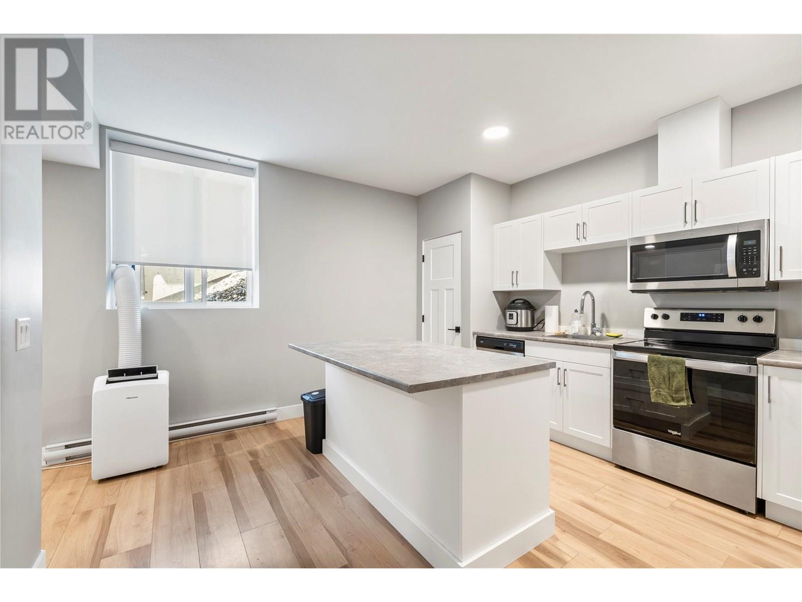 2846 Canyon Crest Drive, West Kelowna, British Columbia  V4T 0E3 - Photo 53 - 10353075