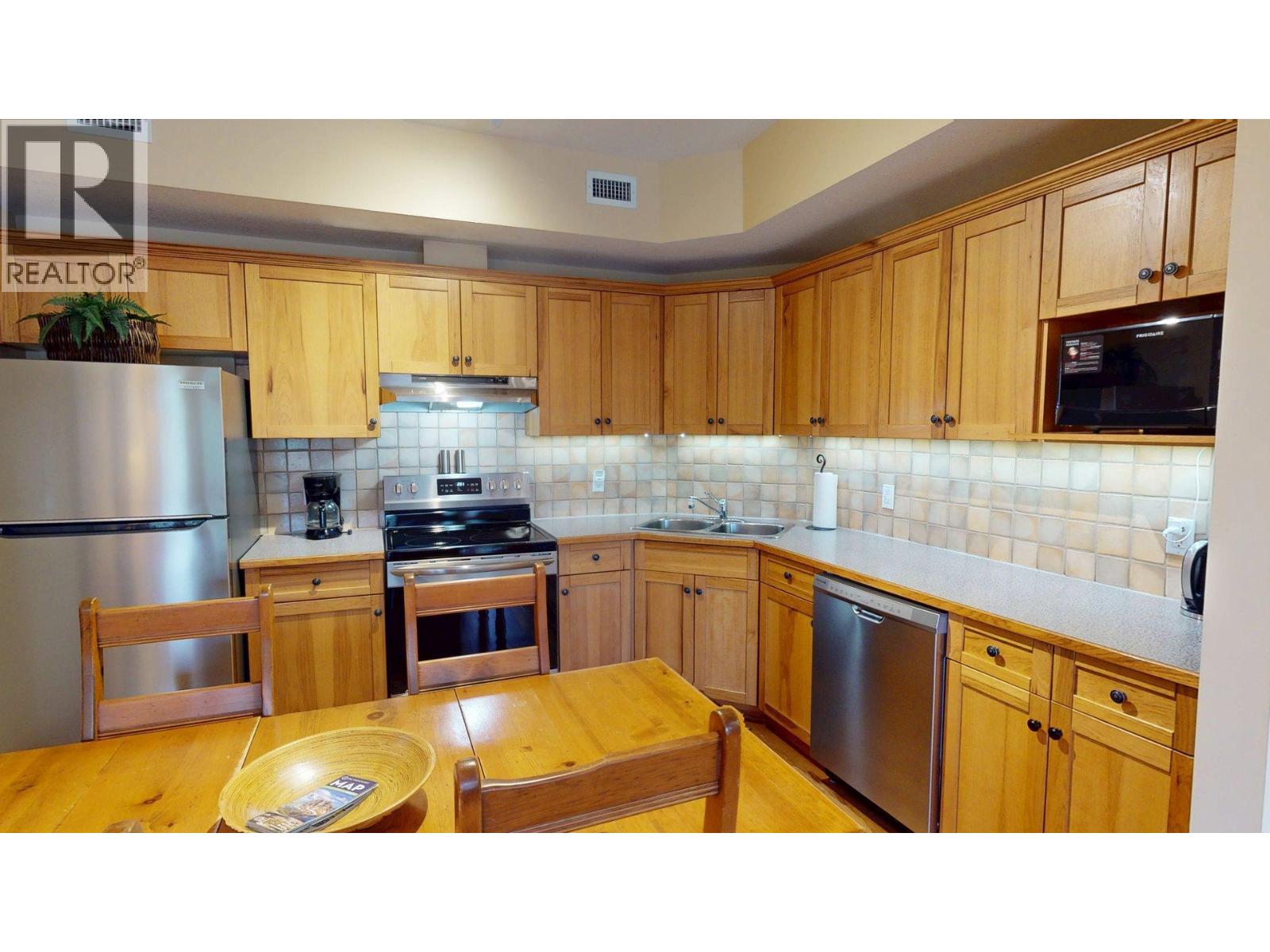 701 14a Crescent Unit# 213 I, Invermere, British Columbia  V0A 1K0 - Photo 13 - 10352876