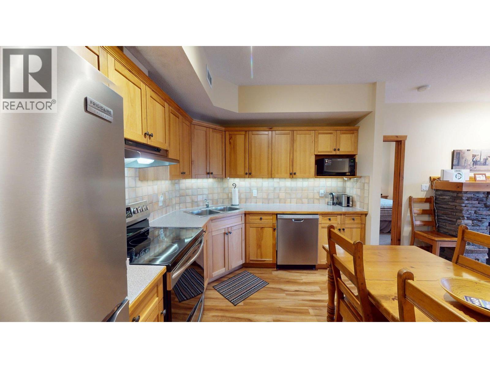 701 14a Crescent Unit# 213 I, Invermere, British Columbia  V0A 1K0 - Photo 14 - 10352876