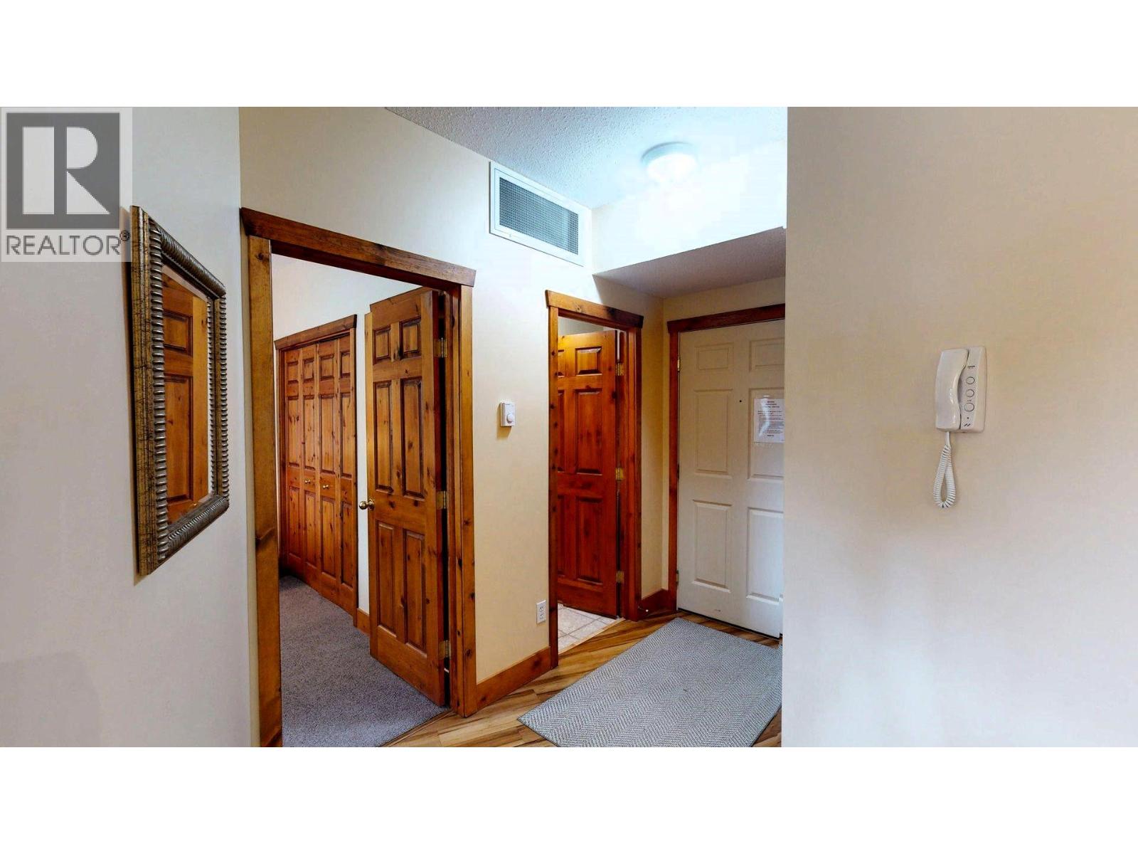 701 14a Crescent Unit# 213 I, Invermere, British Columbia  V0A 1K0 - Photo 27 - 10352876