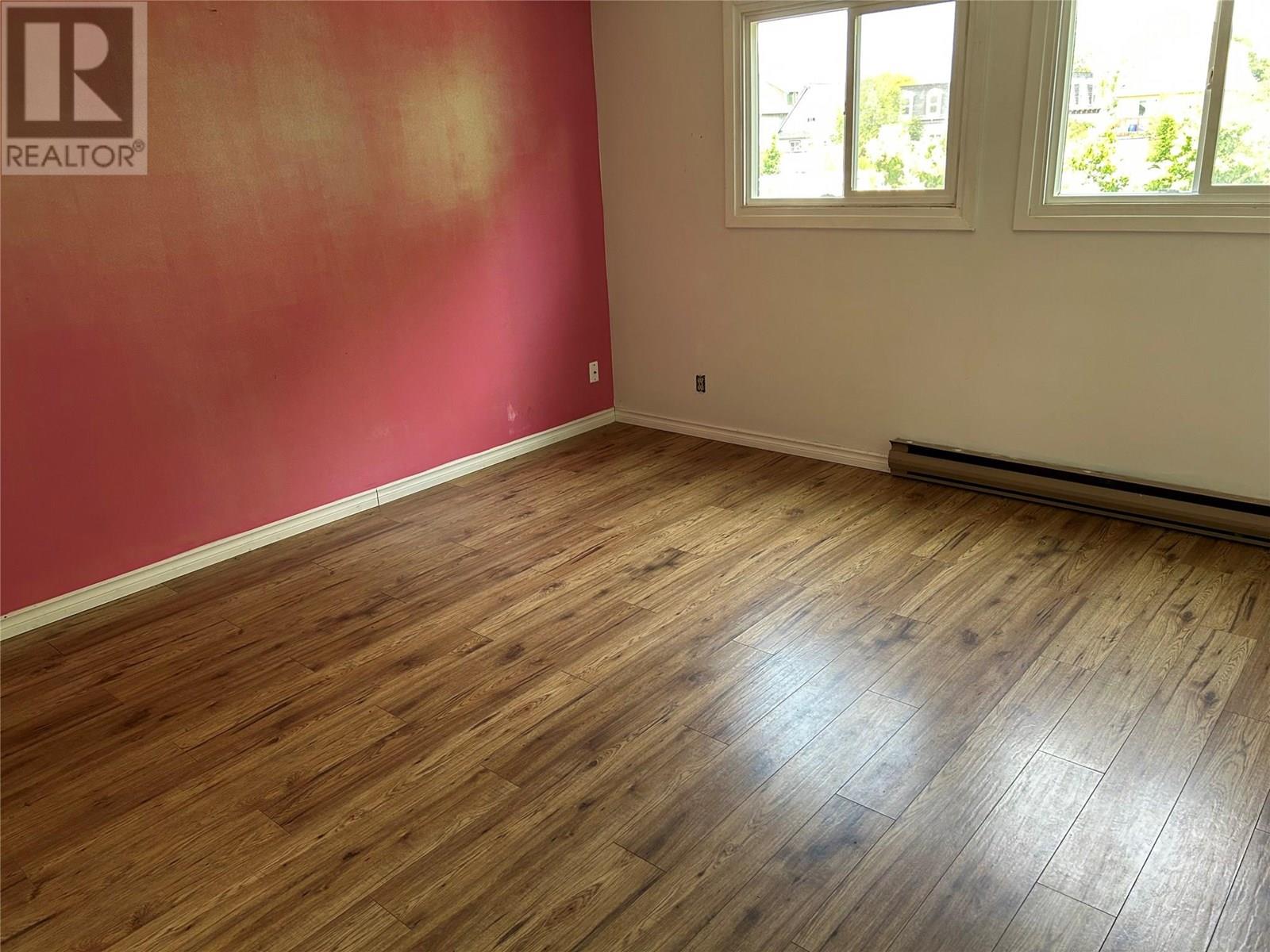 2571 Lakeshore Road, Vernon, British Columbia  V1H 1M9 - Photo 11 - 10353076