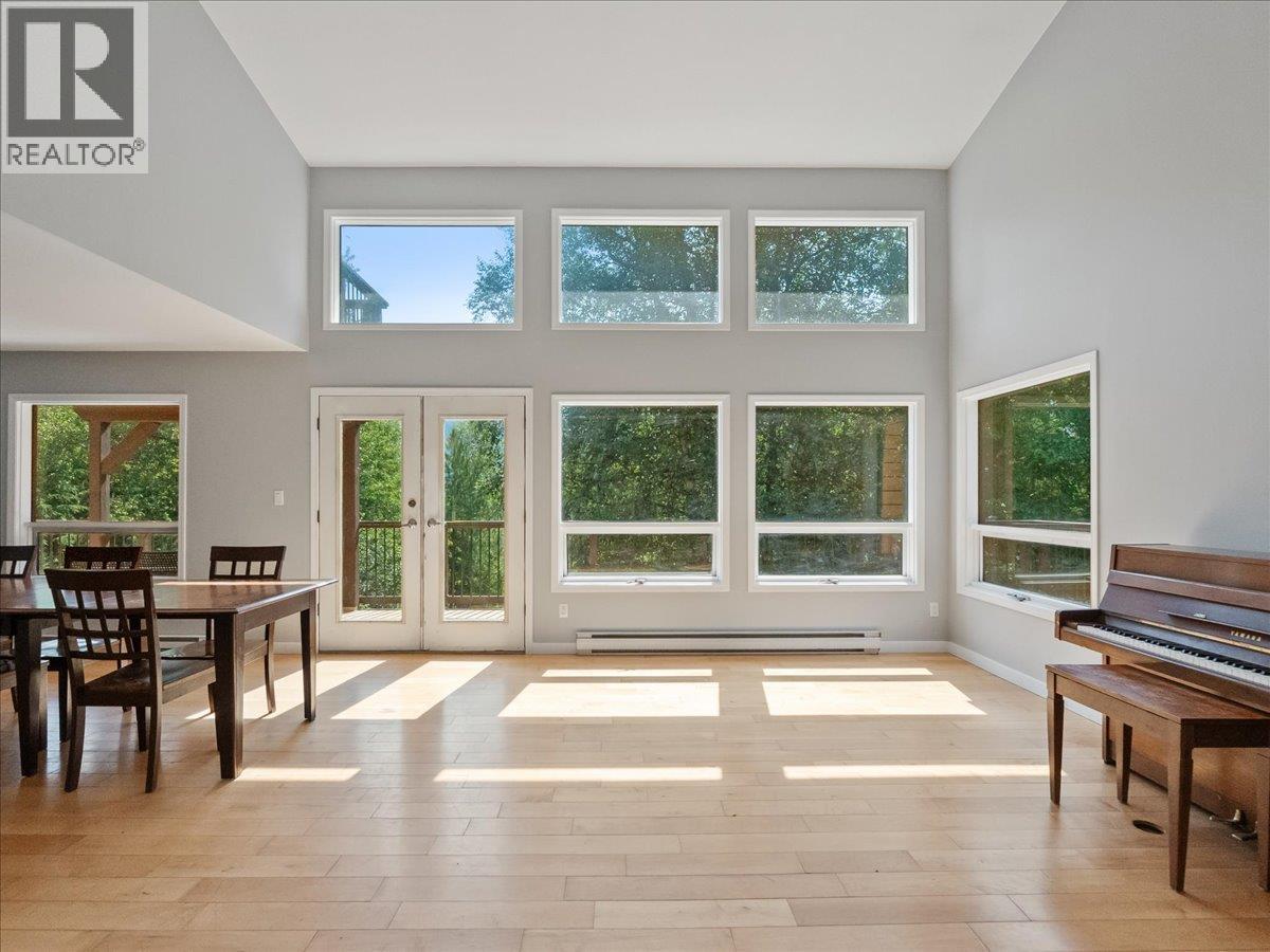 6172 Slocan River Road, Winlaw, British Columbia  V0G 2J0 - Photo 26 - 10352470