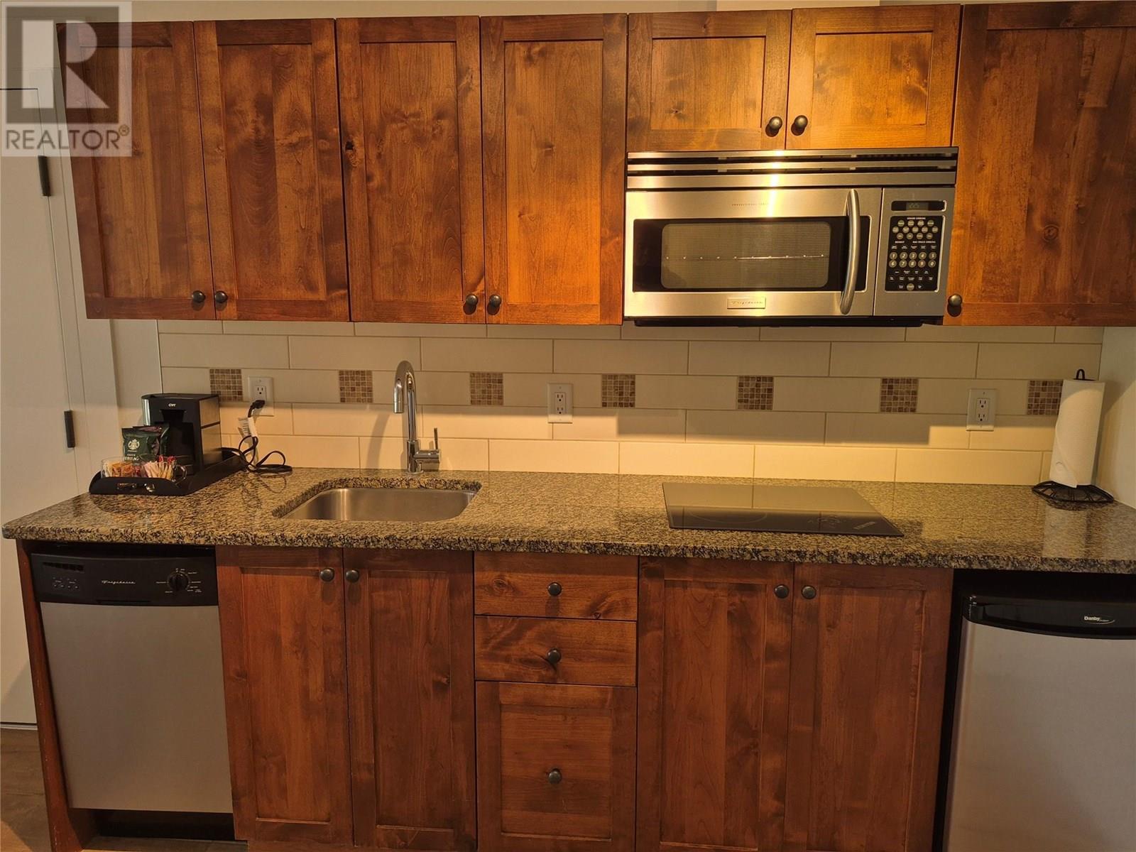 4200 Lakeshore Drive Drive Unit# 302, Osoyoos, British Columbia  V0H 1V6 - Photo 7 - 10353199