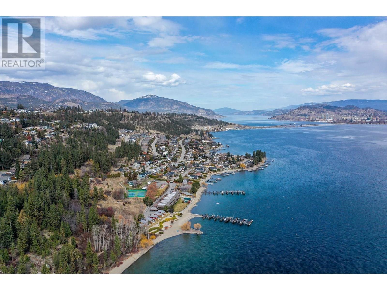 2796 Benedick Road, West Kelowna, British Columbia  V1Z 1T9 - Photo 4 - 10353318