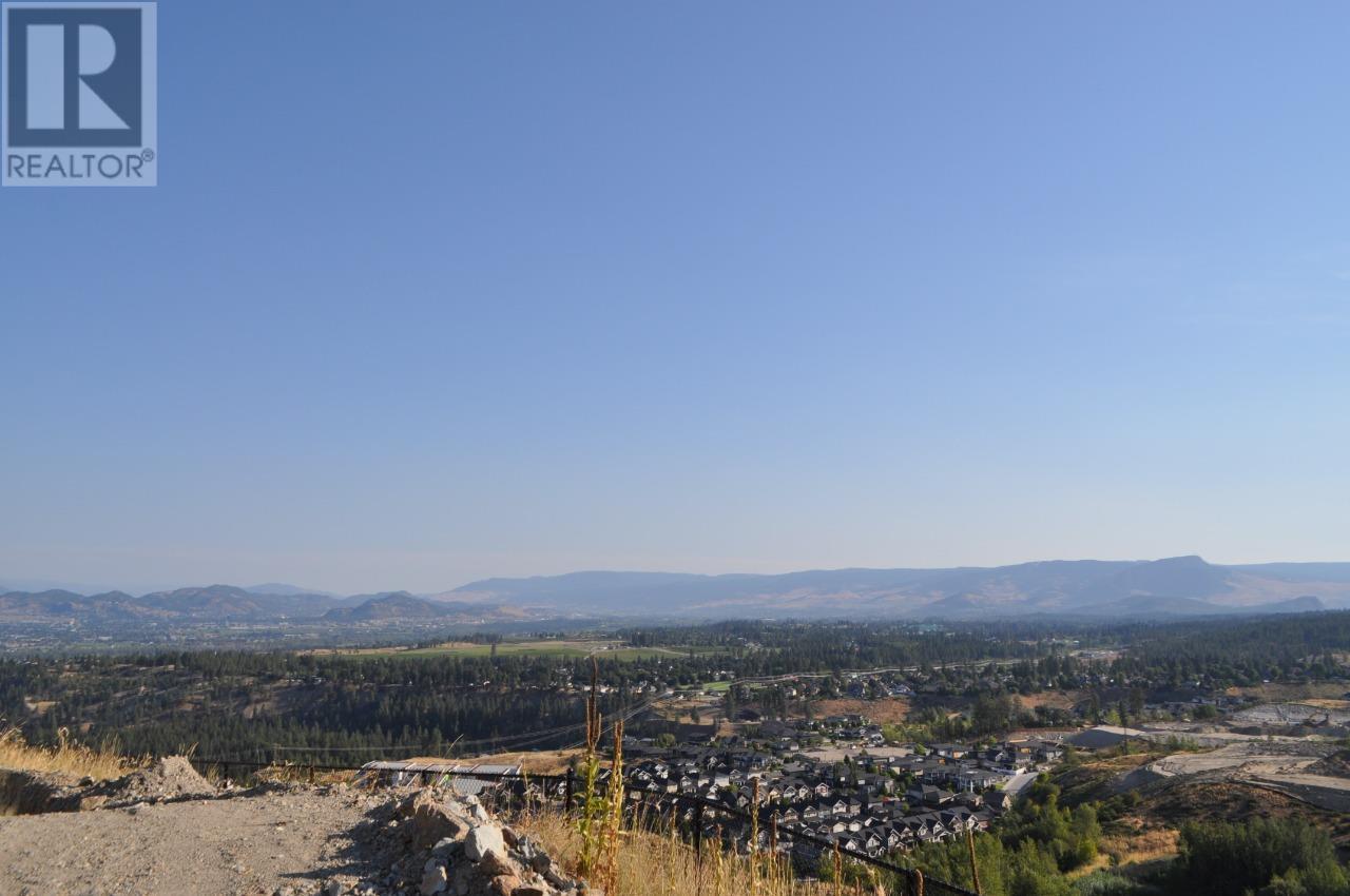 1232 Hewetson Avenue, Kelowna, British Columbia  V1W 5H6 - Photo 3 - 10353408