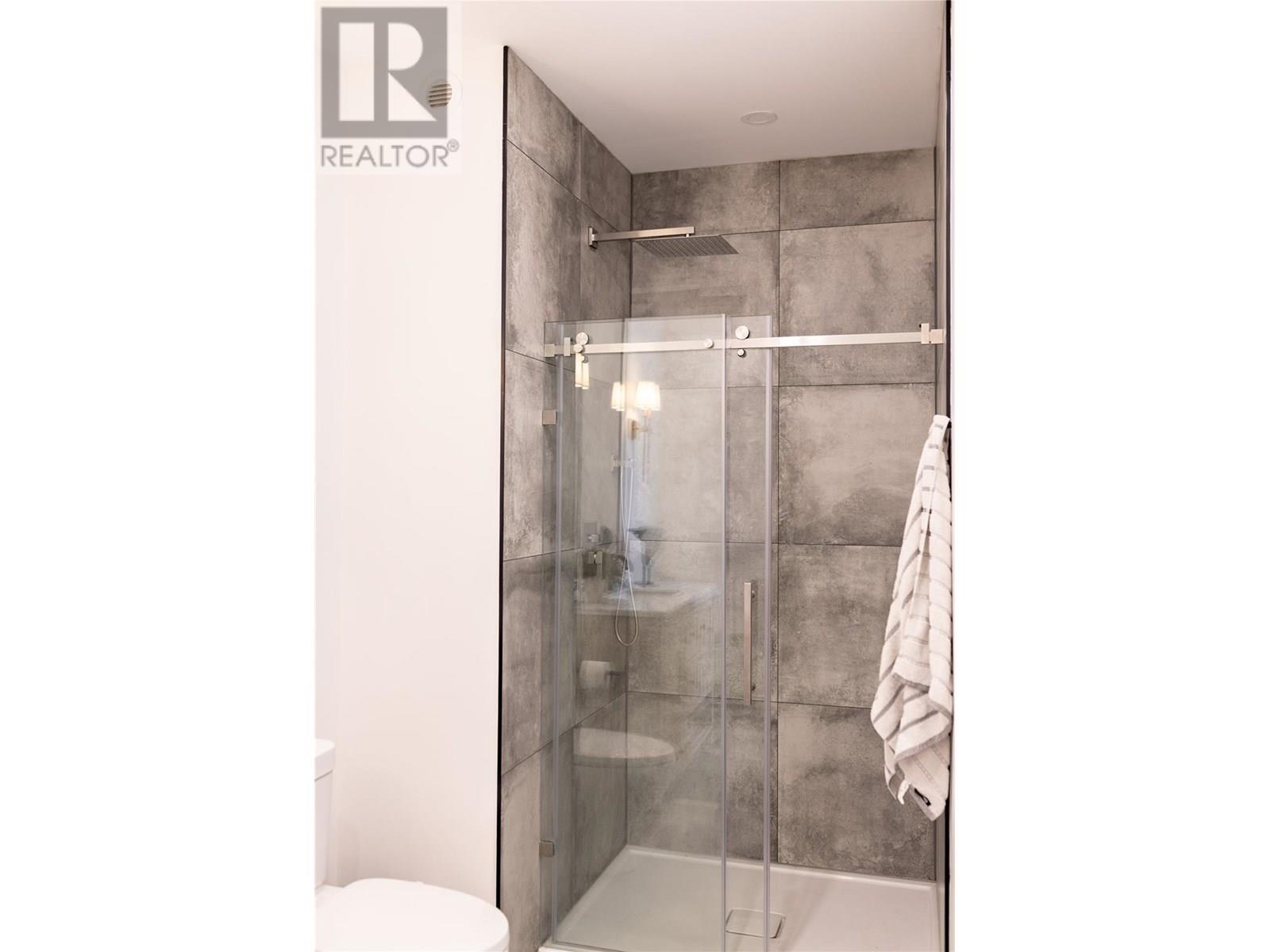 2690 Placer Place, Grand Forks, British Columbia  V0H 1H2 - Photo 37 - 10353463