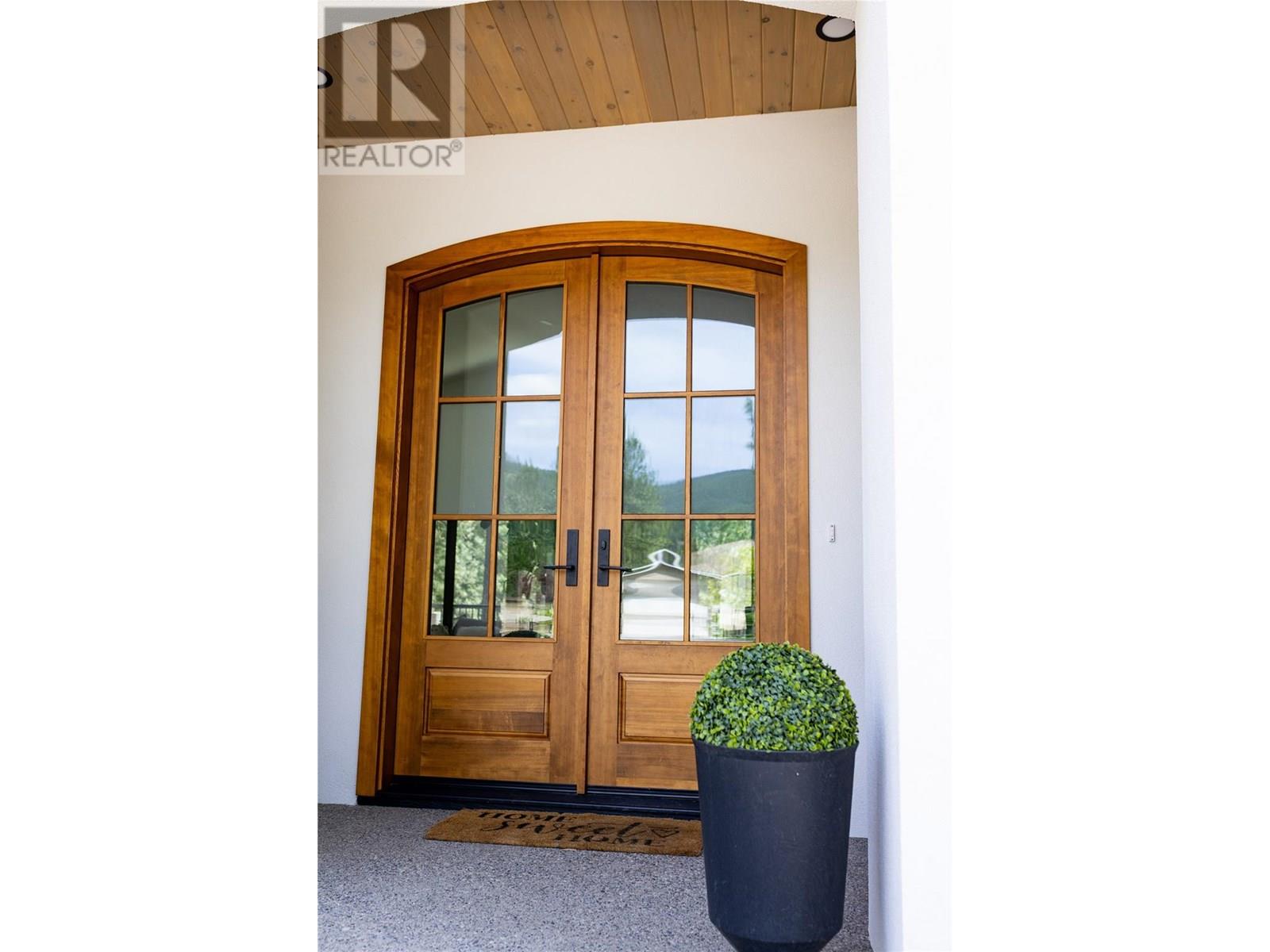 2690 Placer Place, Grand Forks, British Columbia  V0H 1H2 - Photo 5 - 10353463