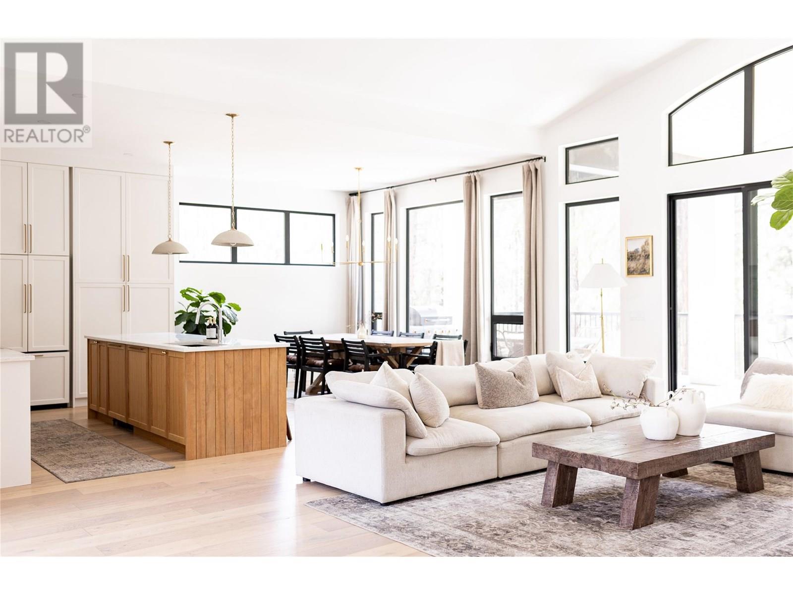 2690 Placer Place, Grand Forks, British Columbia  V0H 1H2 - Photo 6 - 10353463