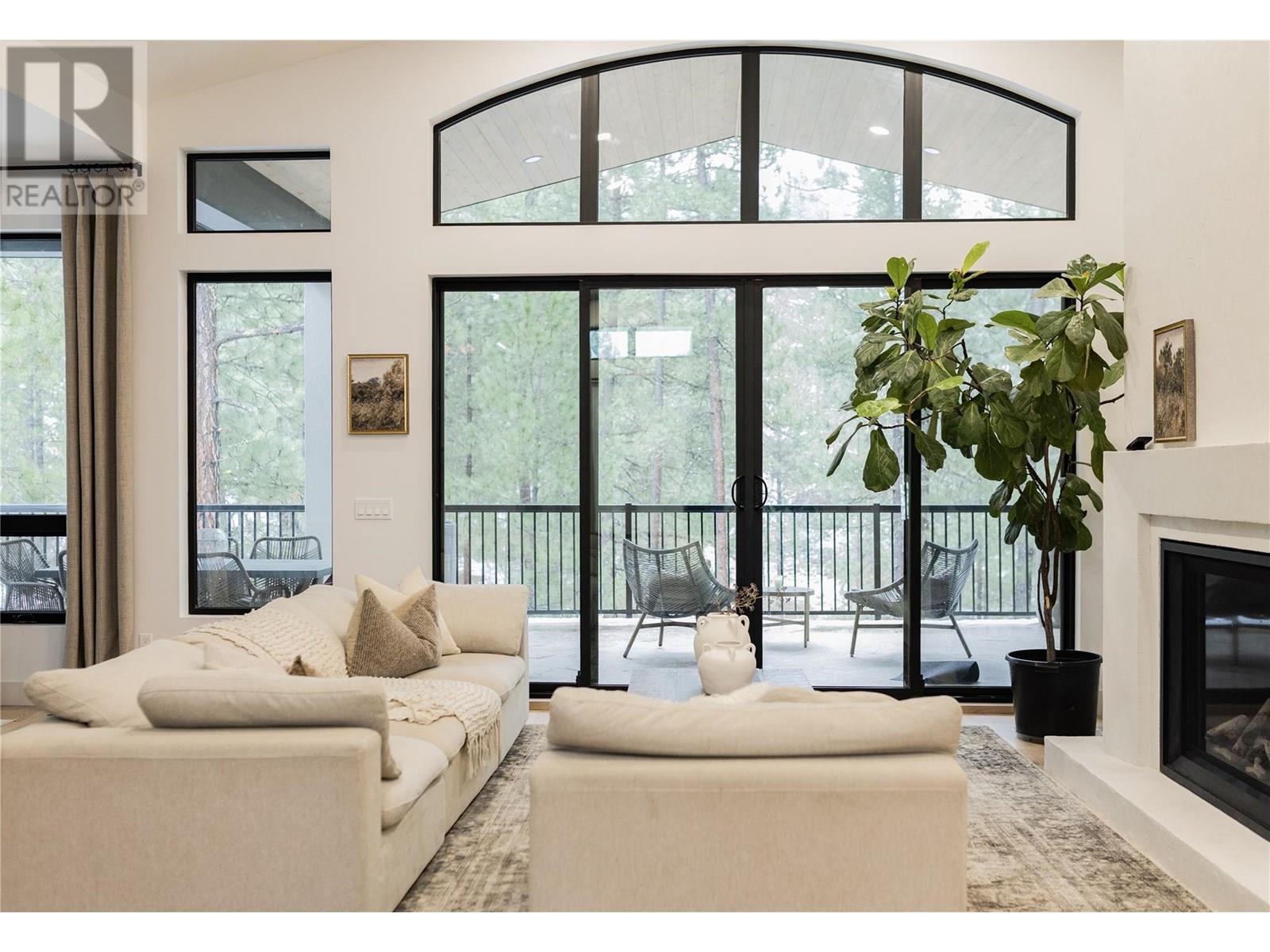 2690 Placer Place, Grand Forks, British Columbia  V0H 1H2 - Photo 7 - 10353463