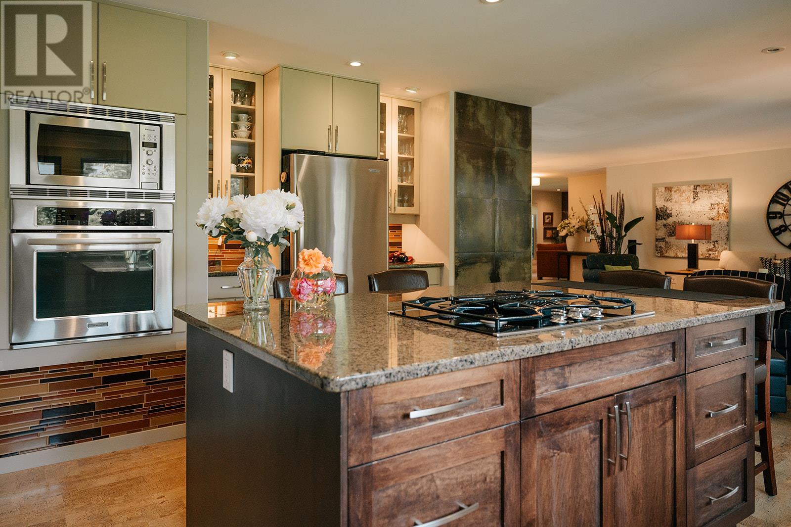 2150 28 Street Ne, Salmon Arm, British Columbia  V1E 3E1 - Photo 10 - 10352007