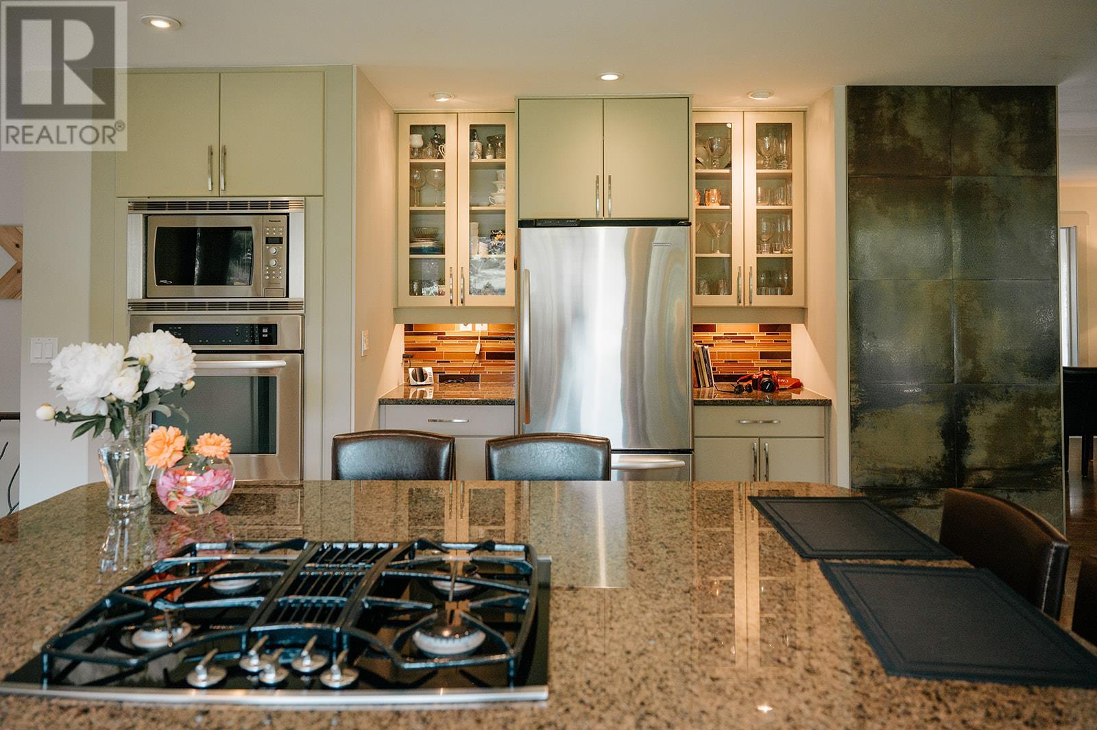 2150 28 Street Ne, Salmon Arm, British Columbia  V1E 3E1 - Photo 11 - 10352007