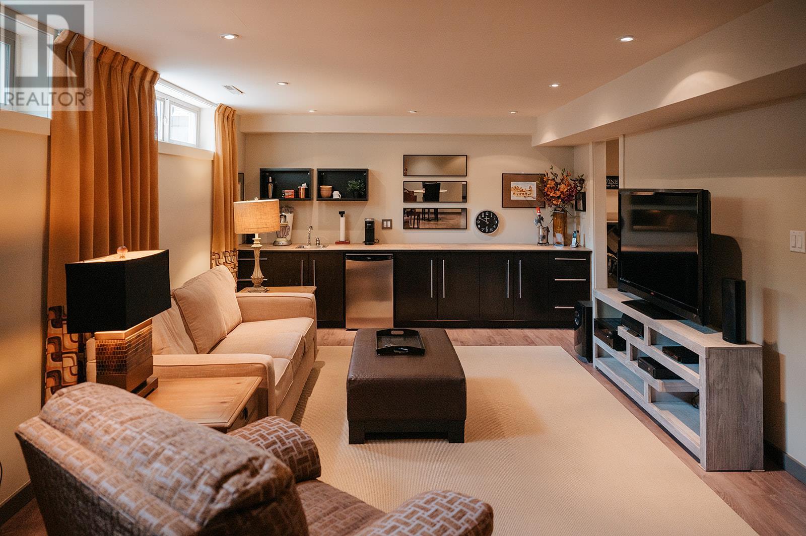 2150 28 Street Ne, Salmon Arm, British Columbia  V1E 3E1 - Photo 22 - 10352007