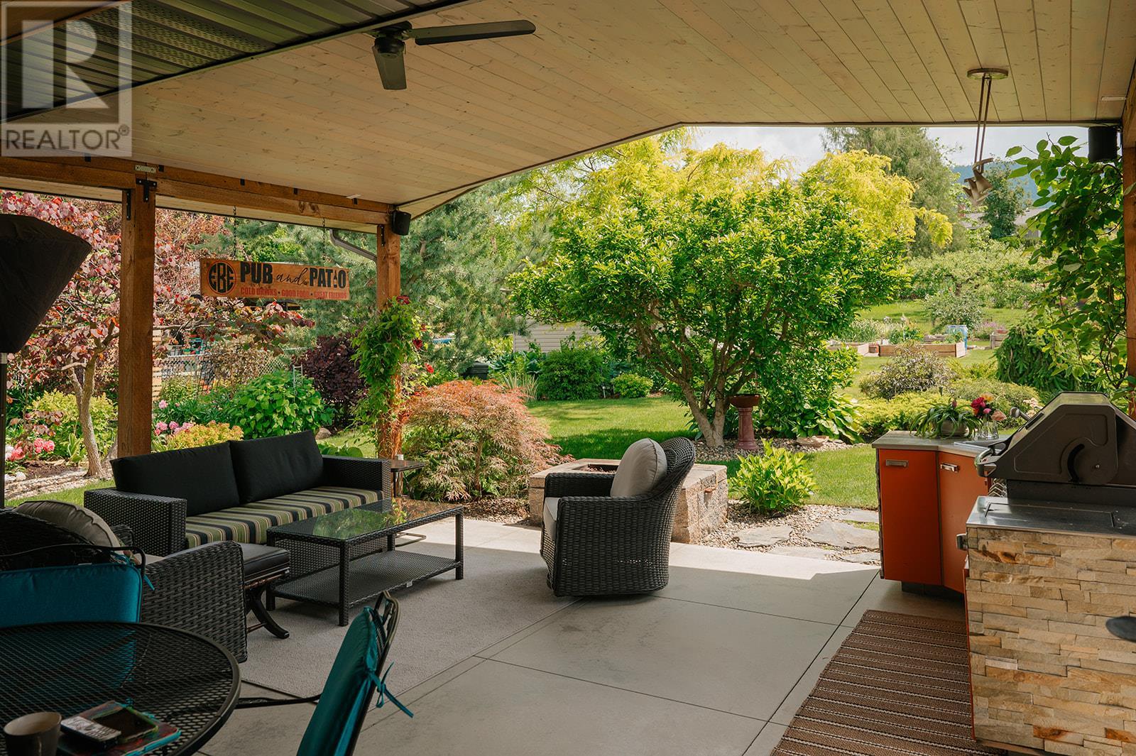 2150 28 Street Ne, Salmon Arm, British Columbia  V1E 3E1 - Photo 33 - 10352007