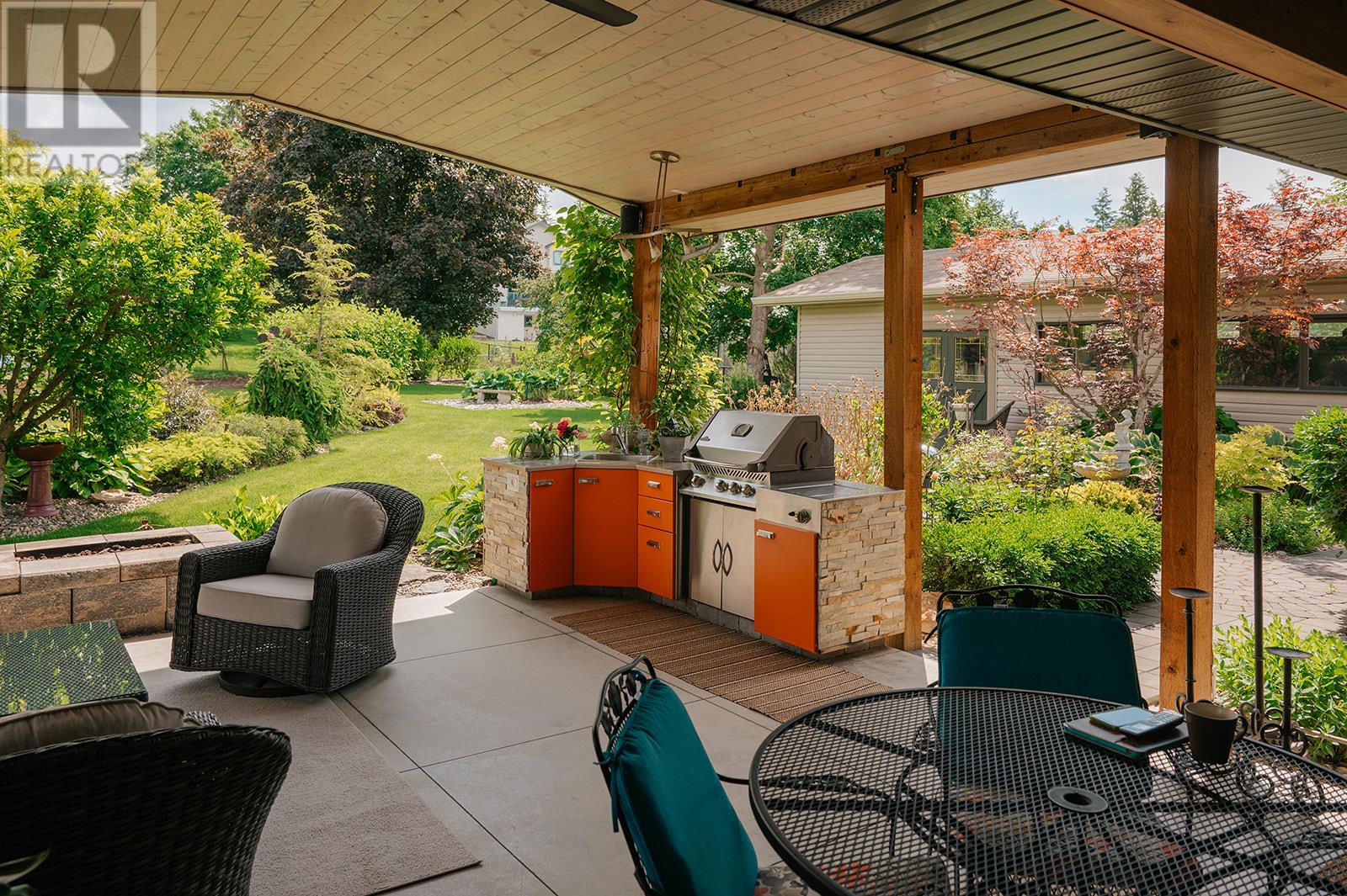 2150 28 Street Ne, Salmon Arm, British Columbia  V1E 3E1 - Photo 34 - 10352007