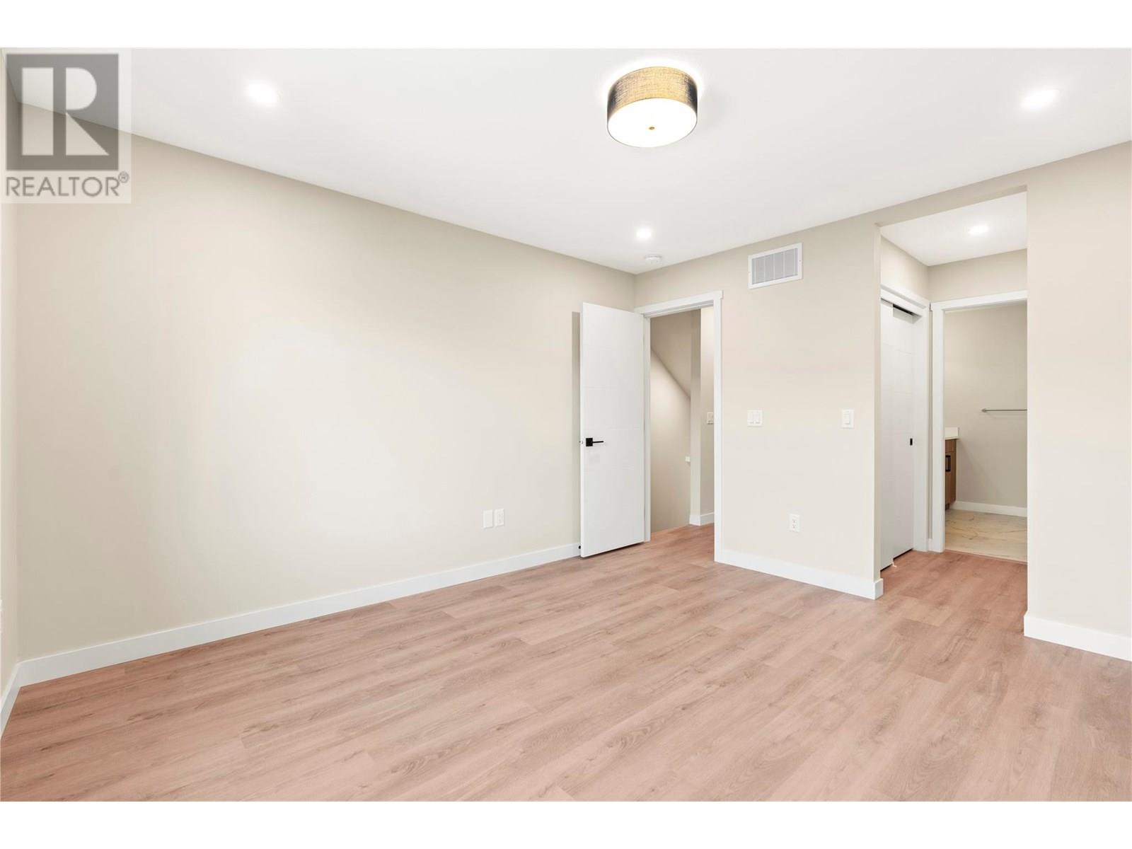 3907 26 Street Unit# 1, Vernon, British Columbia  V1T 4V5 - Photo 15 - 10353222