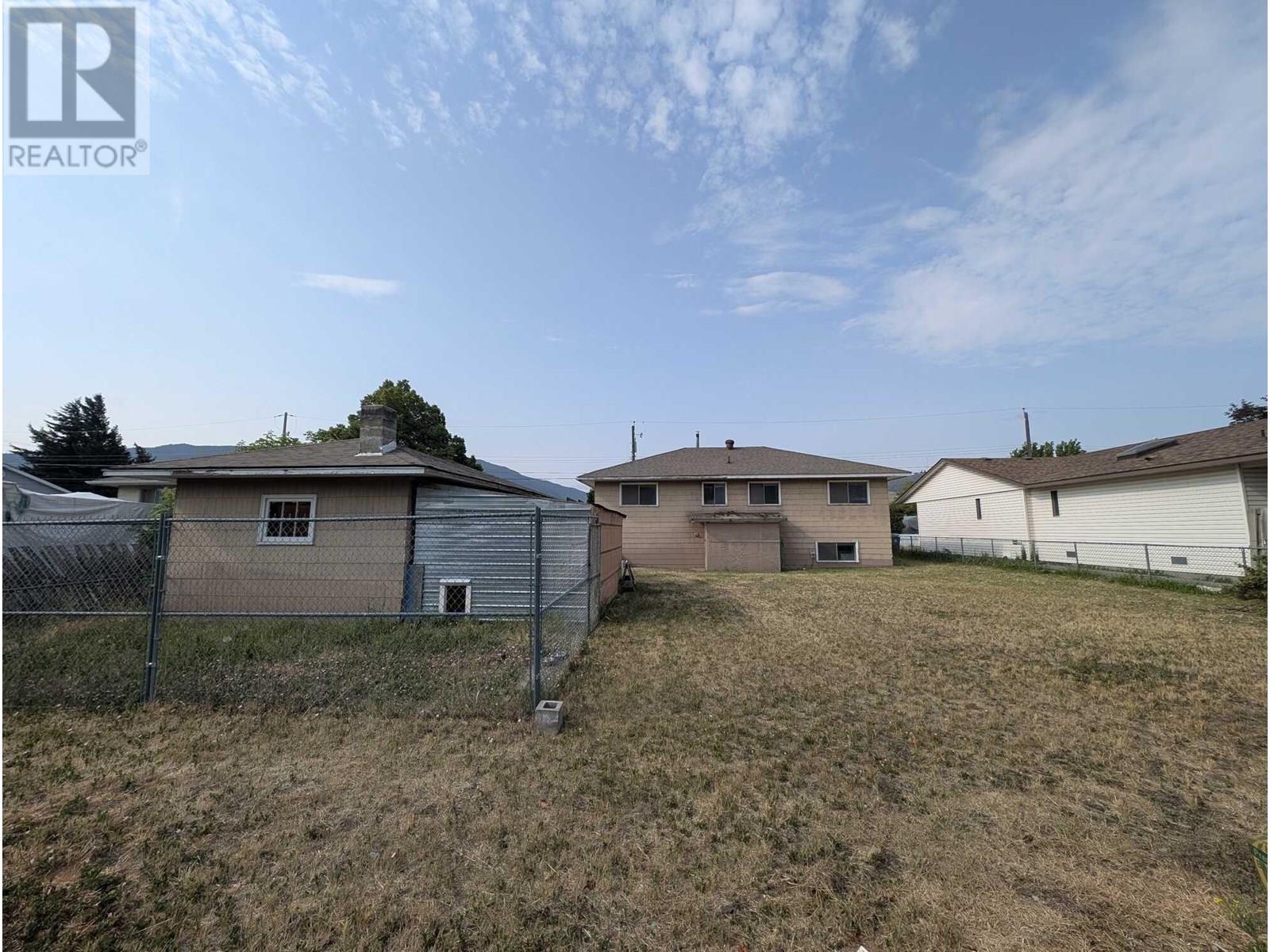 2437 Coutlee Avenue, Merritt, British Columbia  V1K 1B8 - Photo 4 - 10353584