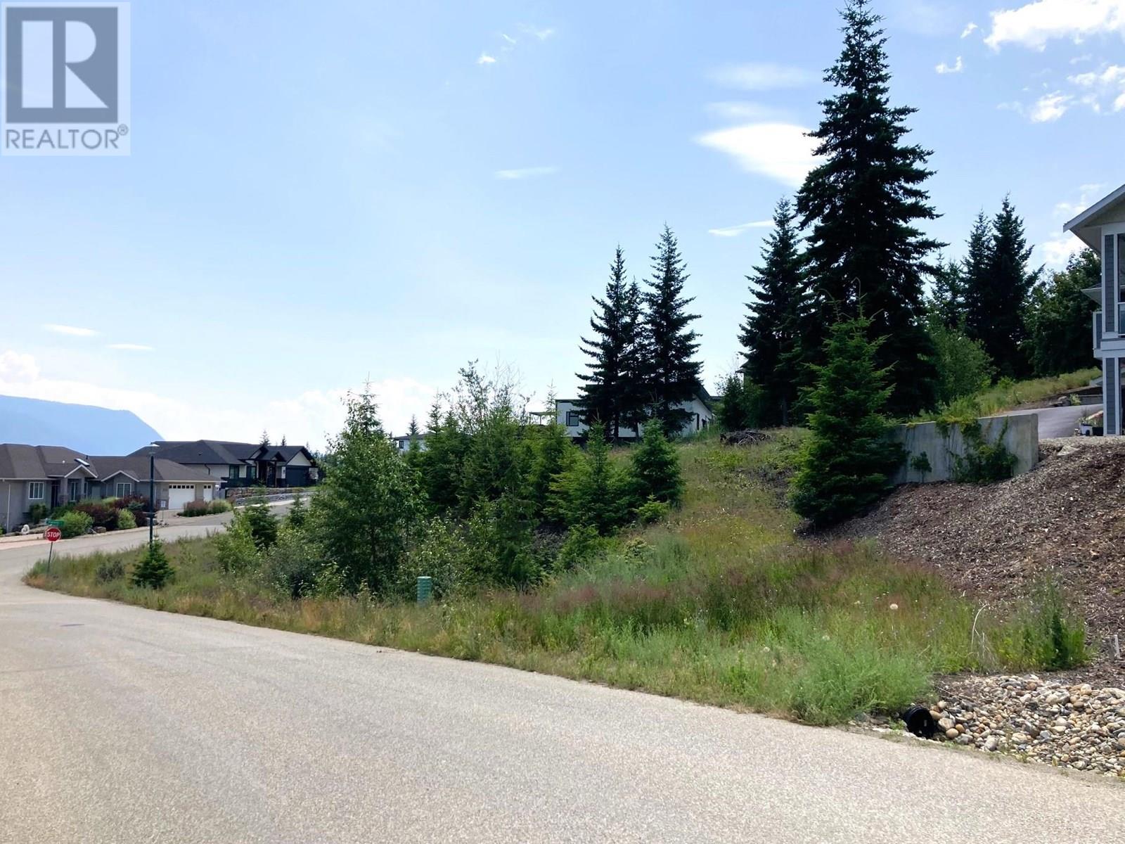 2555 Highlands Drive, Blind Bay, British Columbia  V0E 1H1 - Photo 3 - 10353641