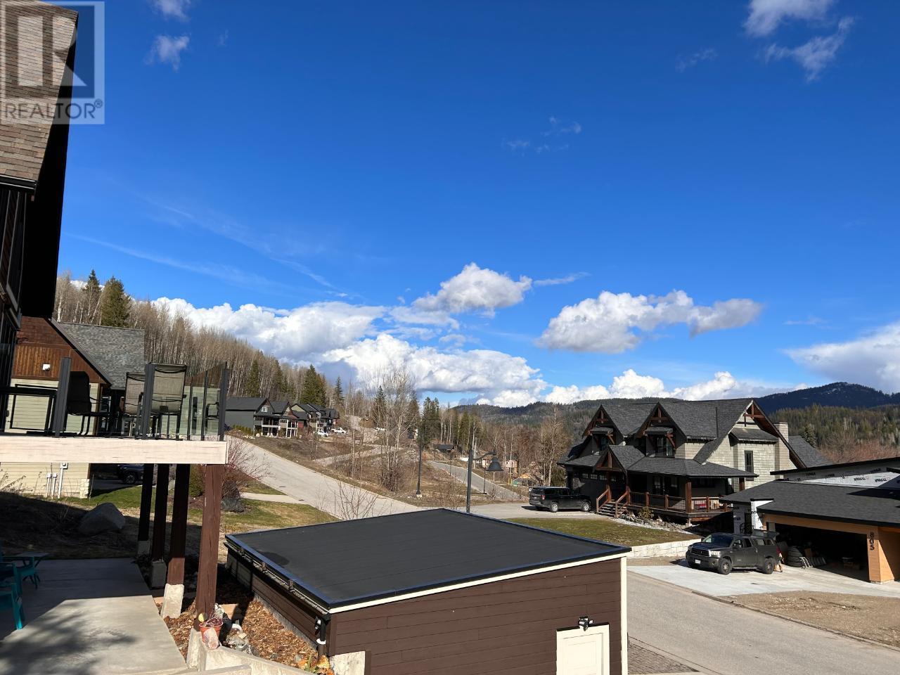 806 White Tail Drive, Rossland, British Columbia  V0G 1Y0 - Photo 8 - 10348455