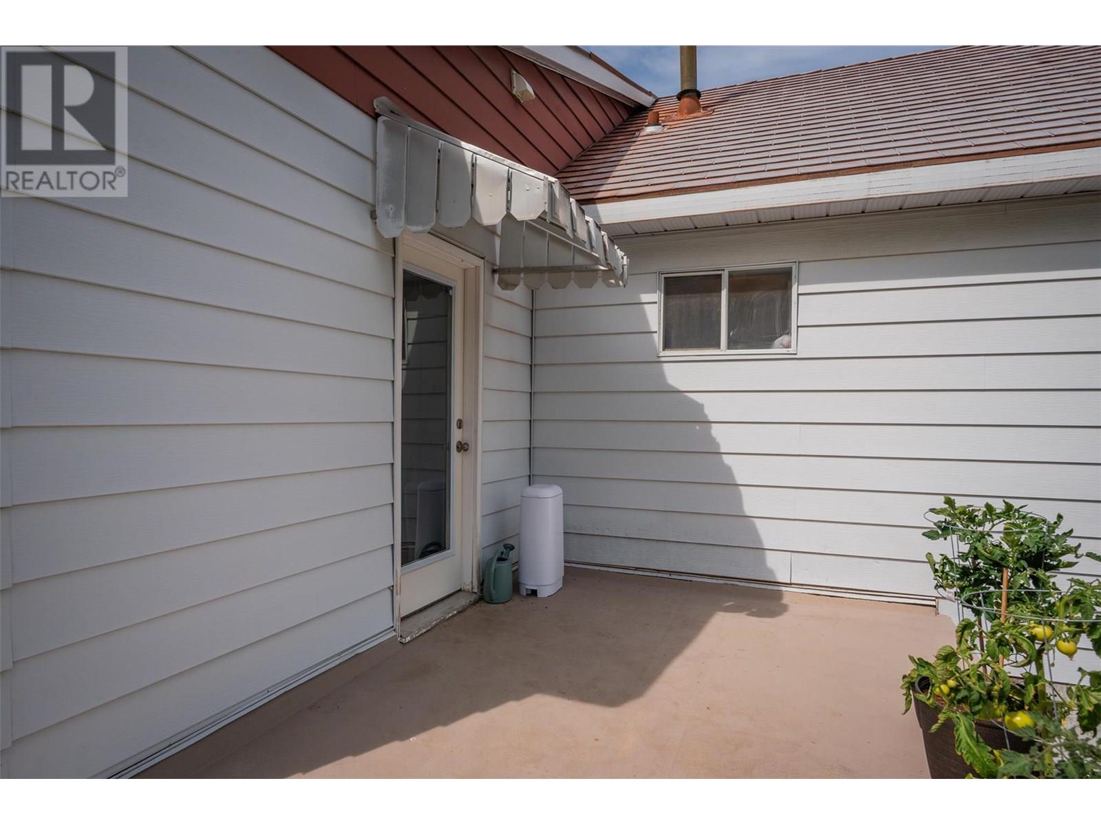 1953 Plewman Way, Rossland, British Columbia  V0G 1Y0 - Photo 48 - 10353239