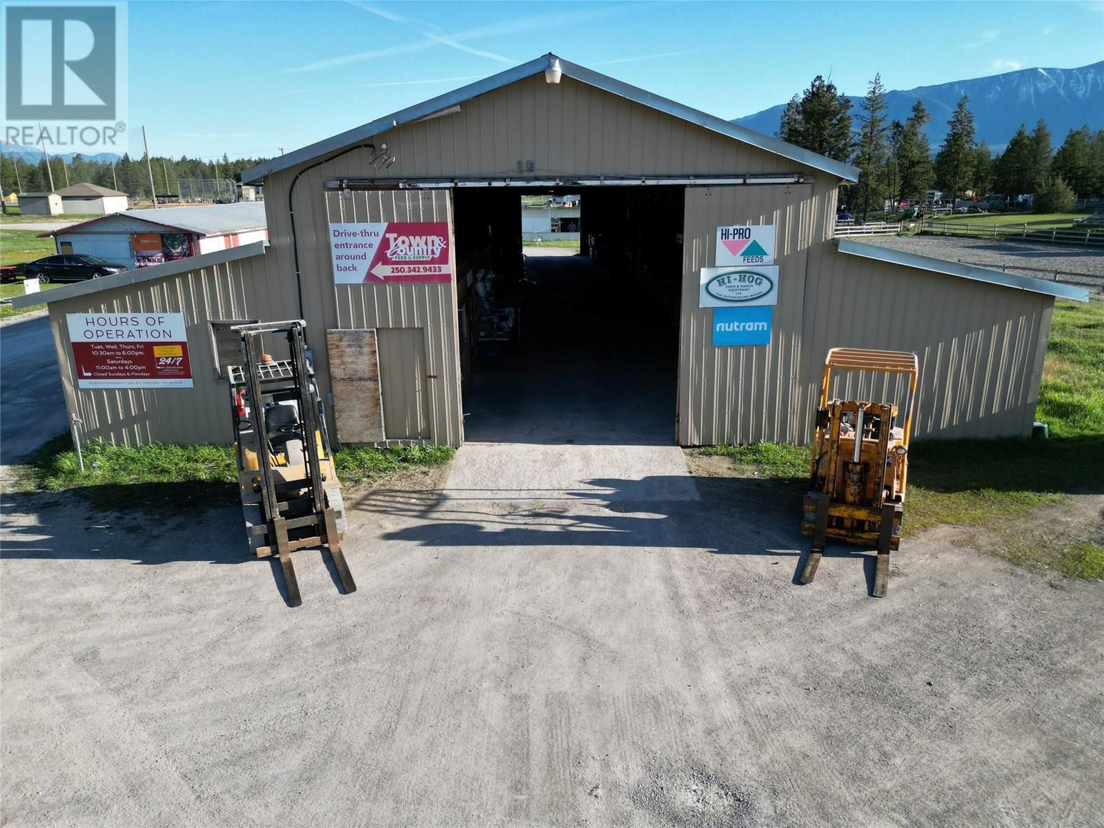 553 Highway 93/95, Invermere, British Columbia  V0A 1K3 - Photo 22 - 10353177