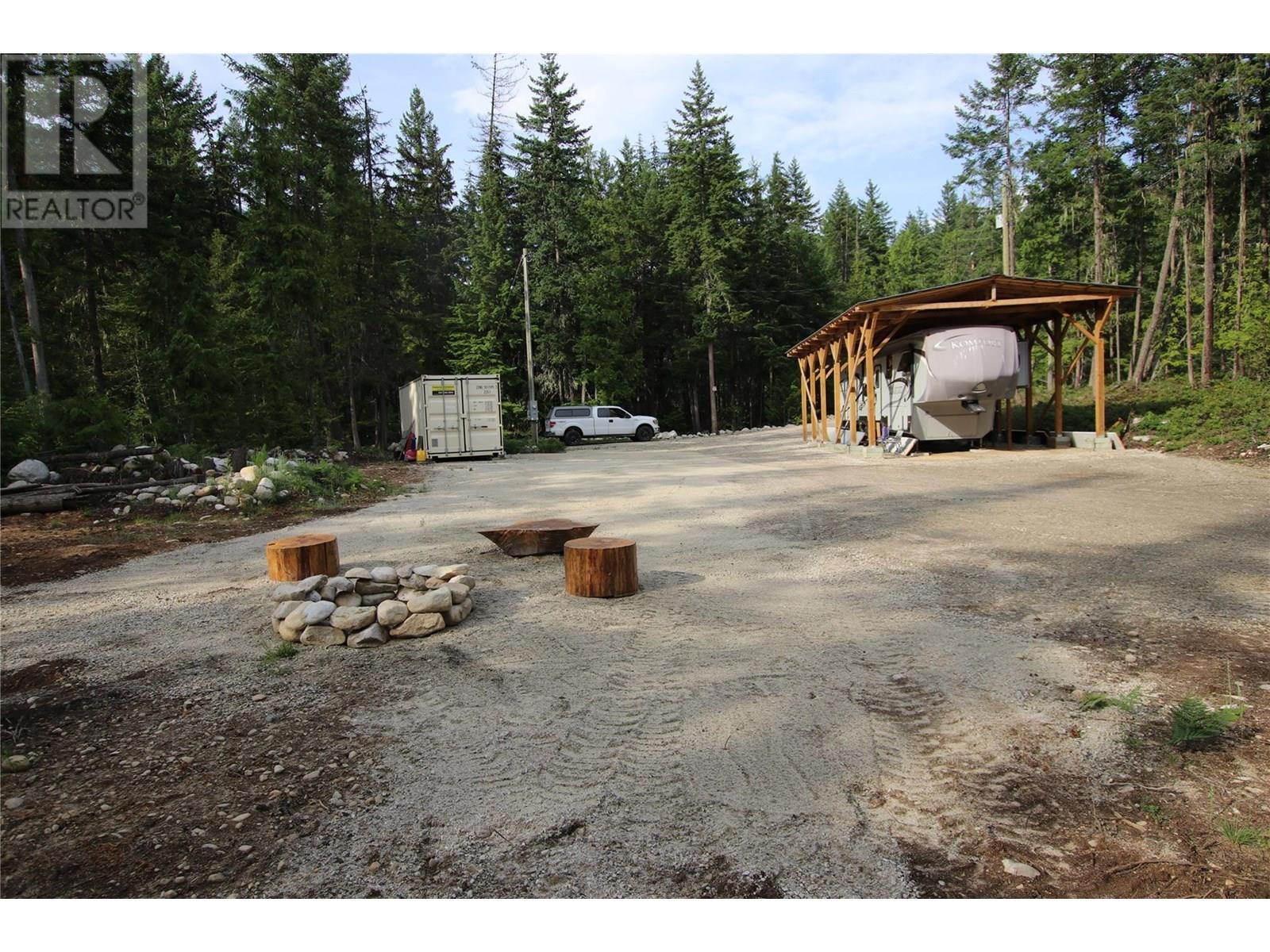 854 Alexander Road, Nakusp, British Columbia  V0G 1R1 - Photo 7 - 10353334