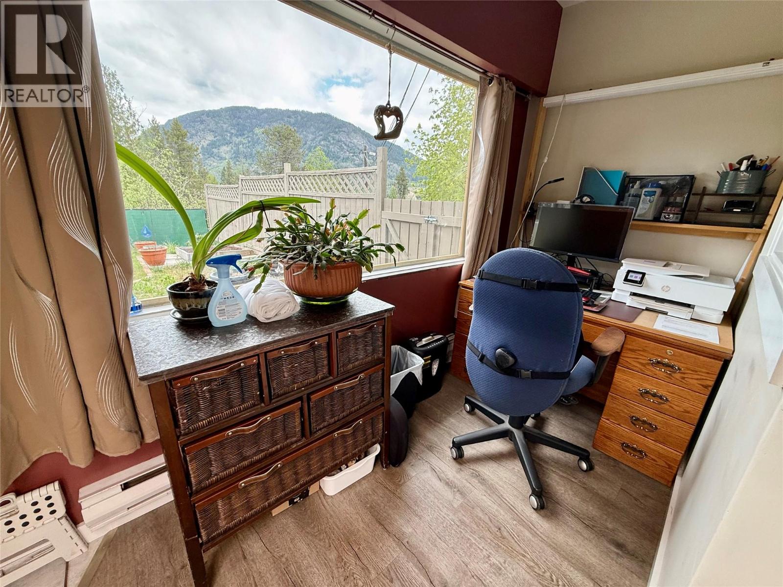 714 12th Street, Castlegar, British Columbia  V1N 2K3 - Photo 33 - 10353757