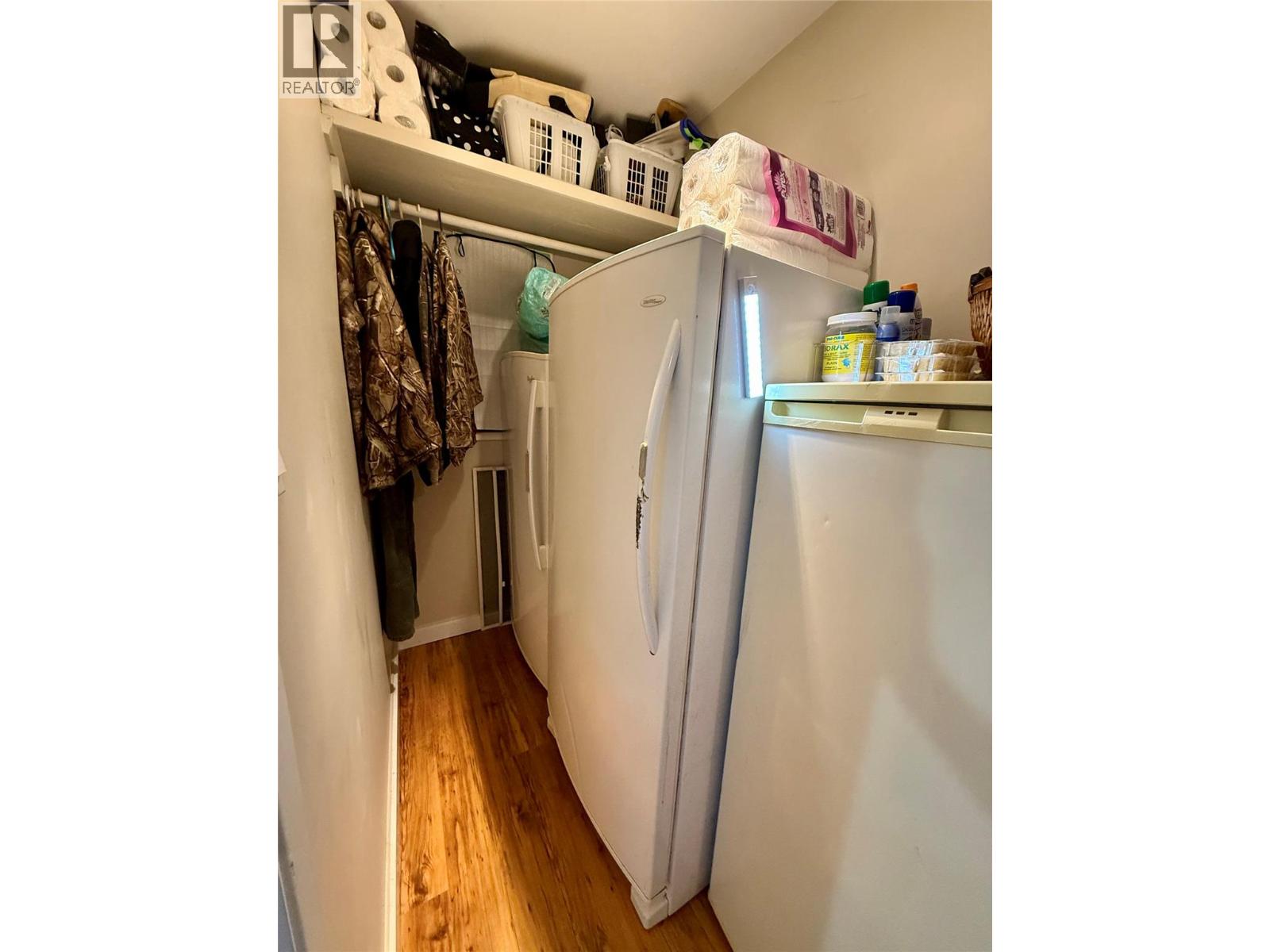 714 12th Street, Castlegar, British Columbia  V1N 2K3 - Photo 37 - 10353757