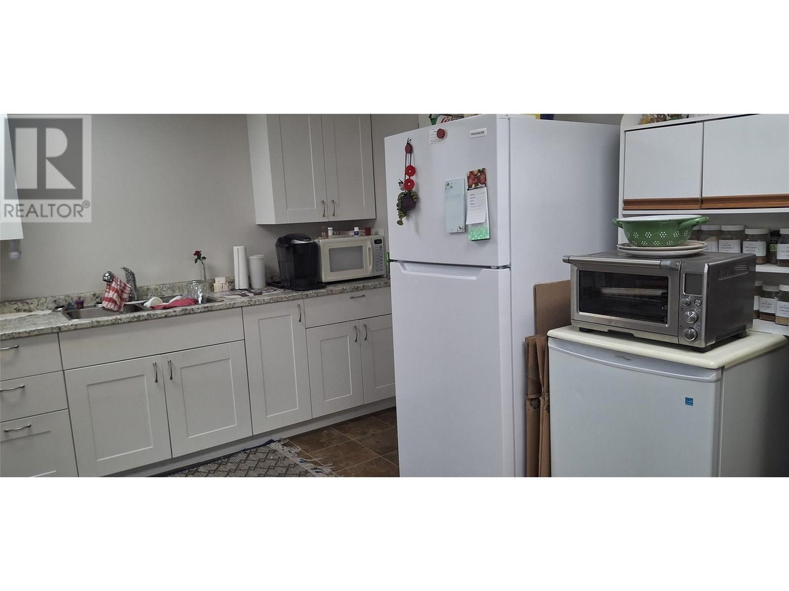 722 1st Avenue, Chase, British Columbia  V0E 1M0 - Photo 17 - 10353677