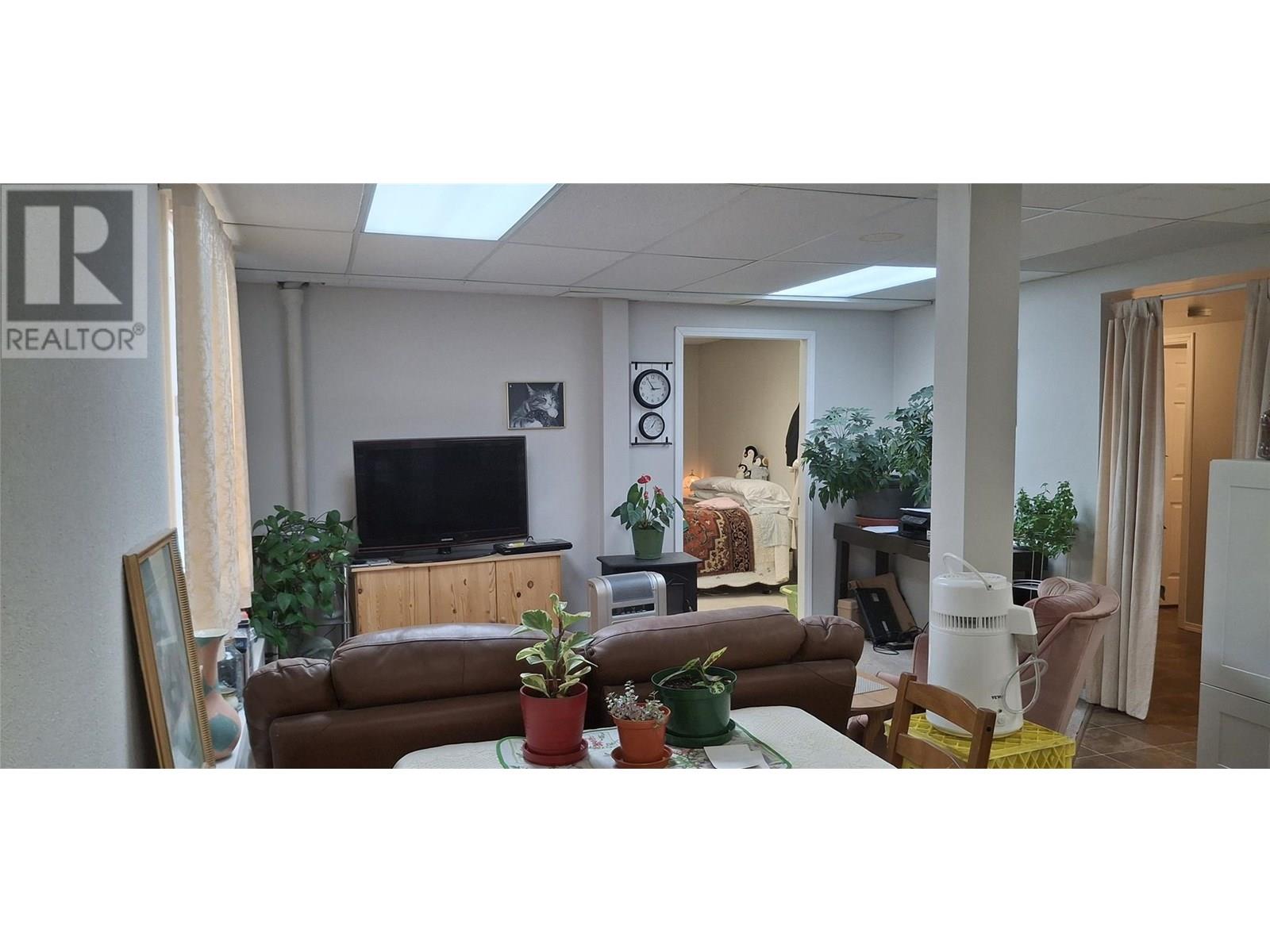 722 1st Avenue, Chase, British Columbia  V0E 1M0 - Photo 22 - 10353677