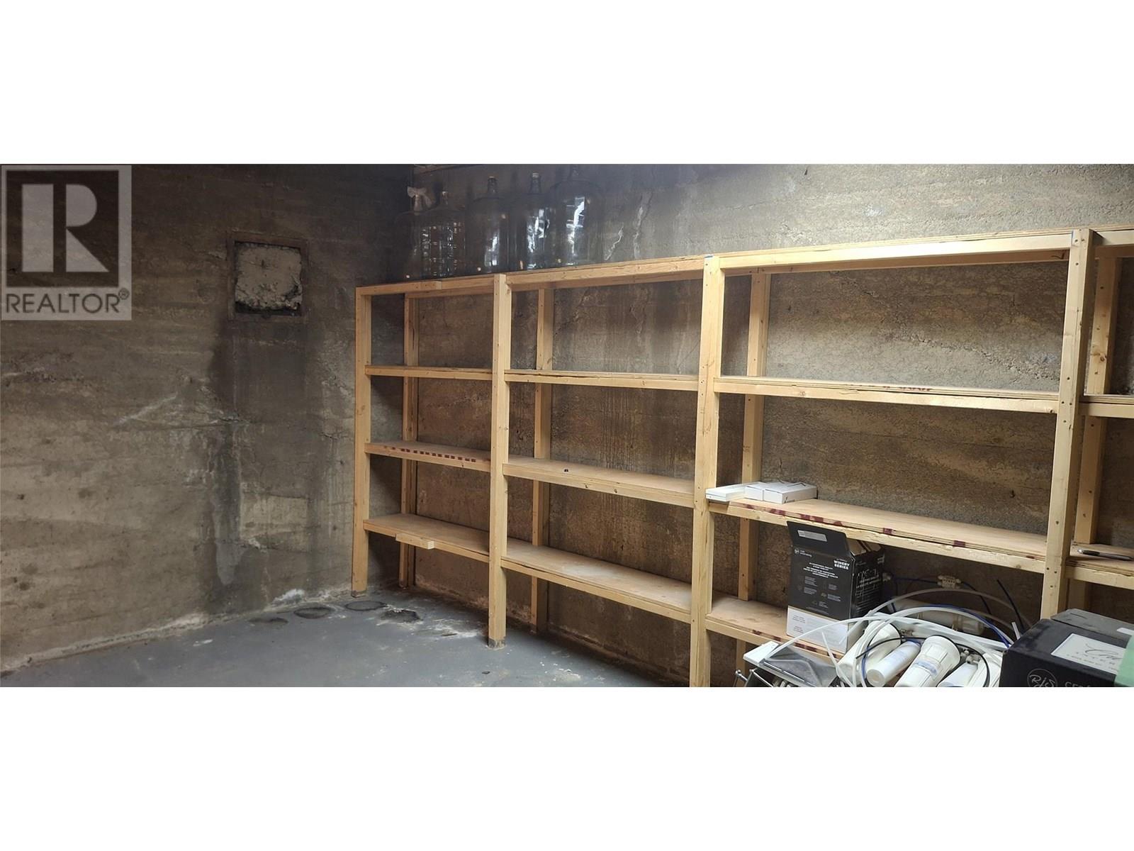 722 1st Avenue, Chase, British Columbia  V0E 1M0 - Photo 34 - 10353677