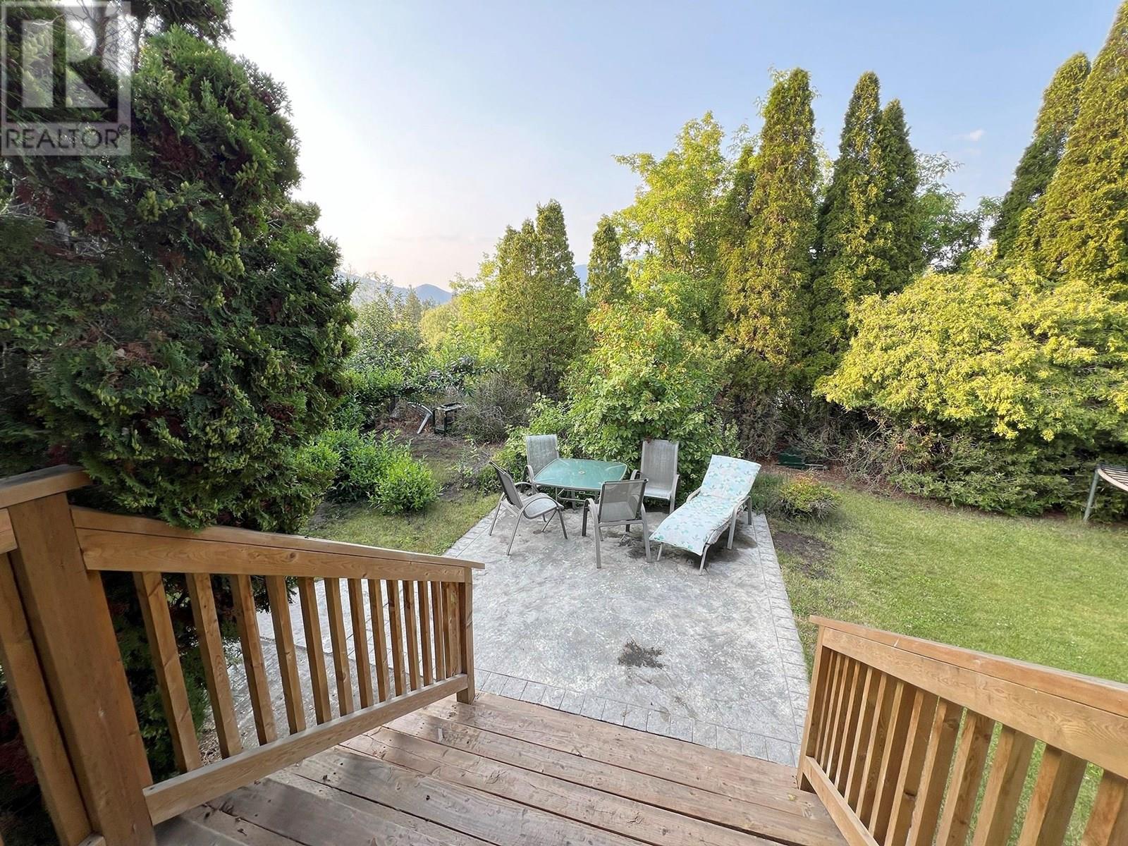 6288 Meadowland Crescent, Kamloops, British Columbia  V2C 5C2 - Photo 13 - 10353916