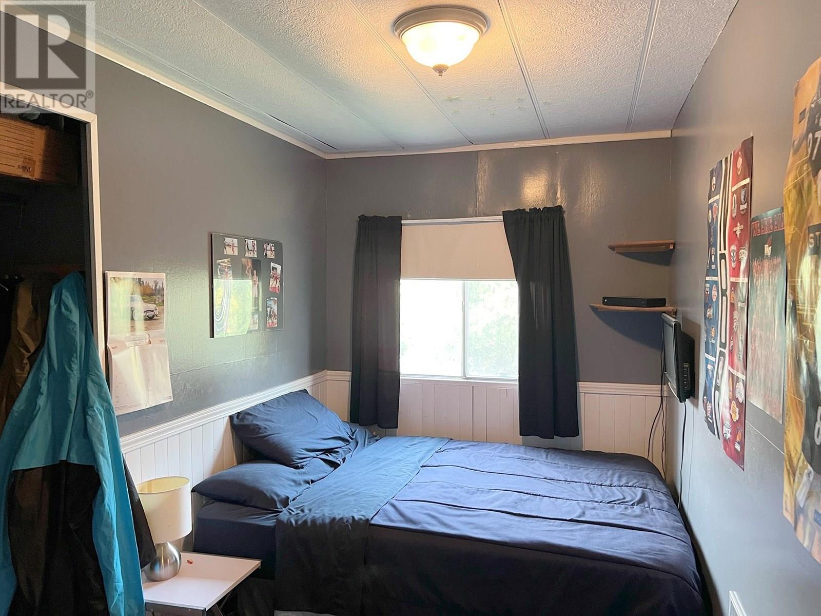 6288 Meadowland Crescent, Kamloops, British Columbia  V2C 5C2 - Photo 14 - 10353916