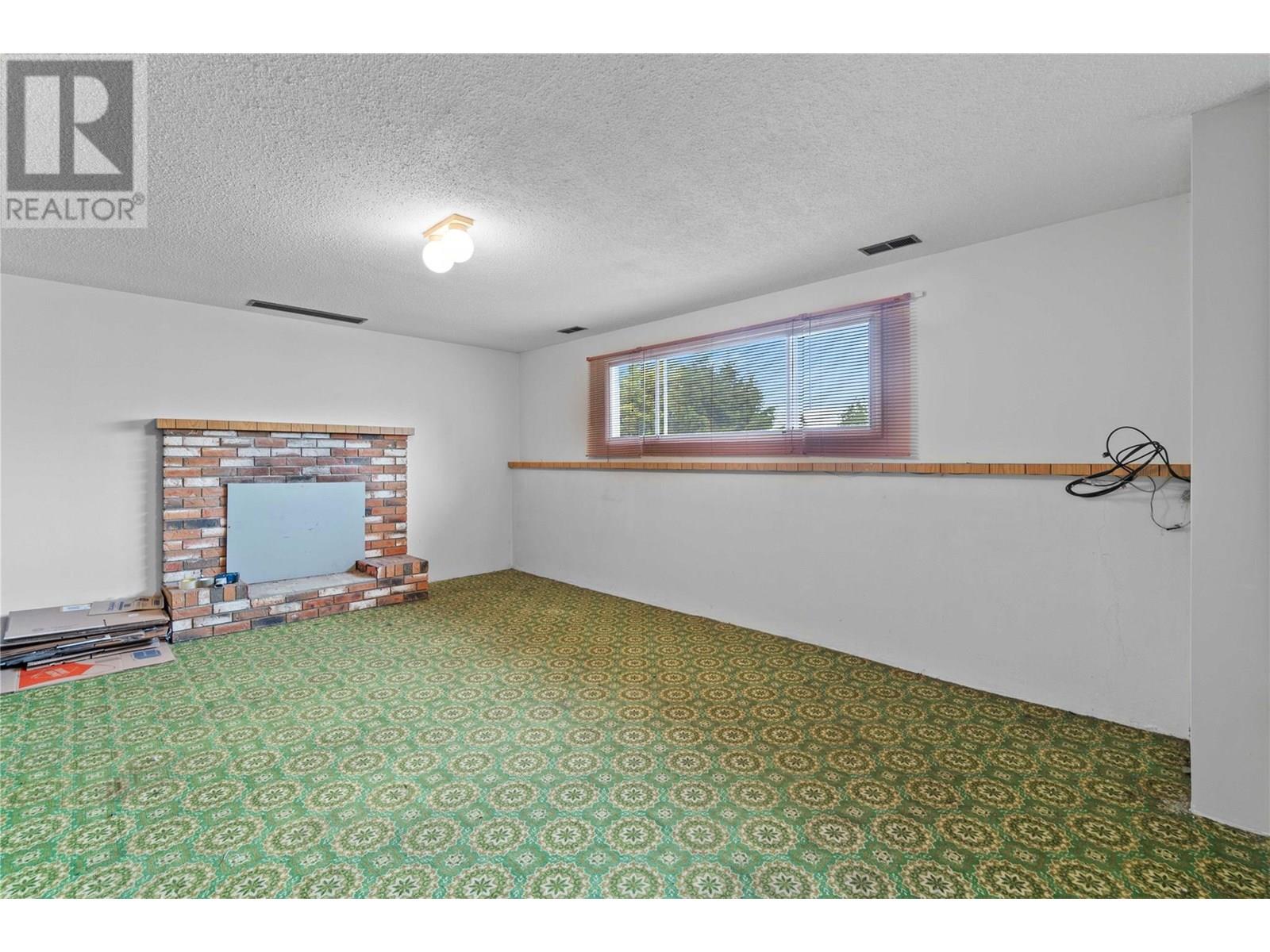 1431 15 Street Se, Salmon Arm, British Columbia  V1E 2G8 - Photo 33 - 10353355