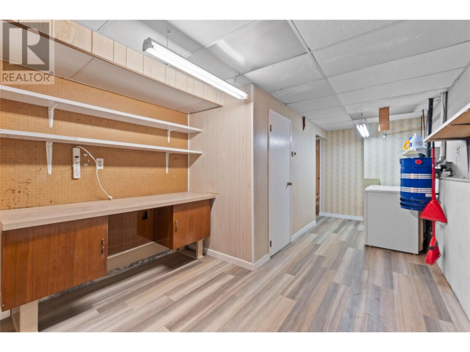 1431 15 Street Se, Salmon Arm, British Columbia  V1E 2G8 - Photo 38 - 10353355