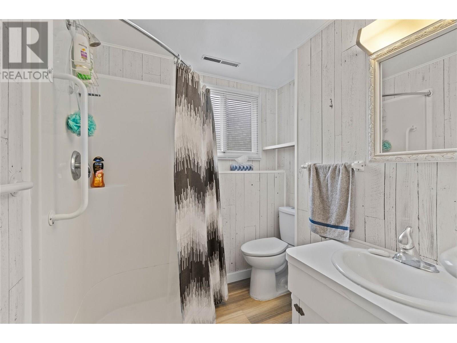 1431 15 Street Se, Salmon Arm, British Columbia  V1E 2G8 - Photo 41 - 10353355