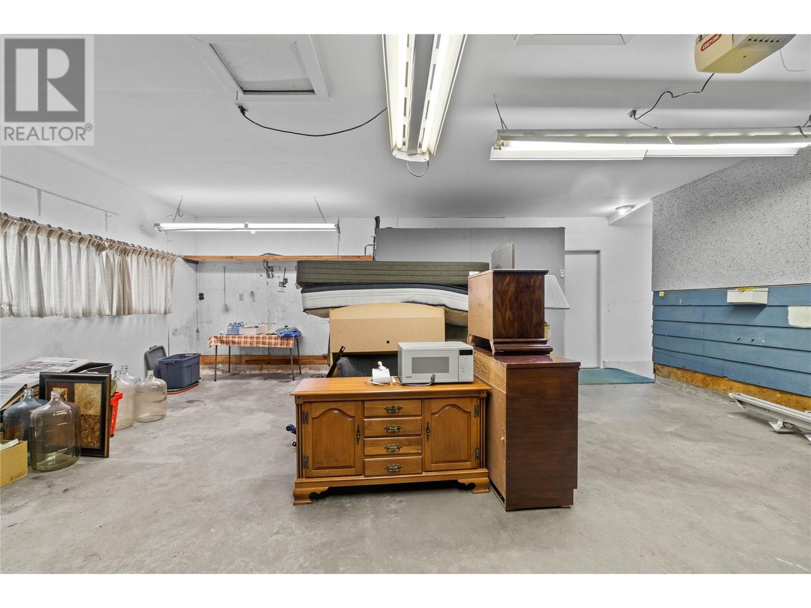 1431 15 Street Se, Salmon Arm, British Columbia  V1E 2G8 - Photo 48 - 10353355