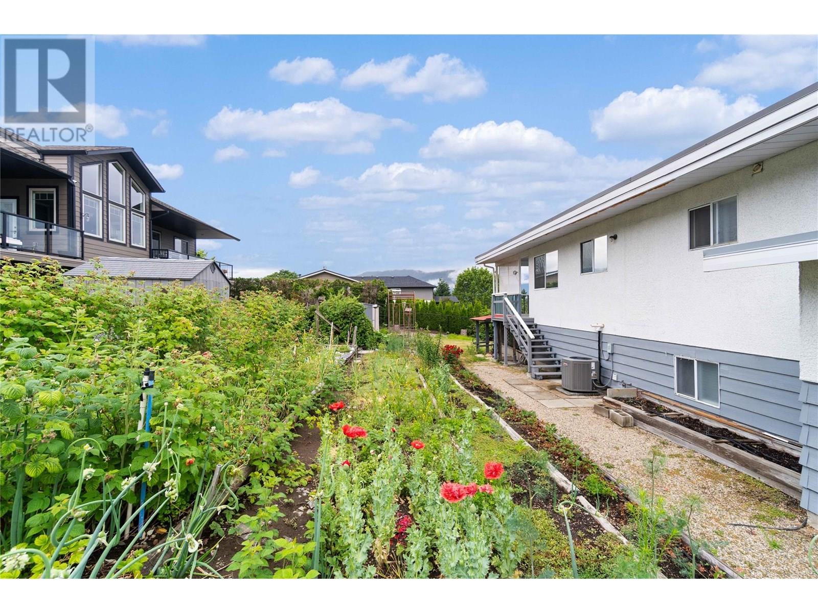 1431 15 Street Se, Salmon Arm, British Columbia  V1E 2G8 - Photo 61 - 10353355