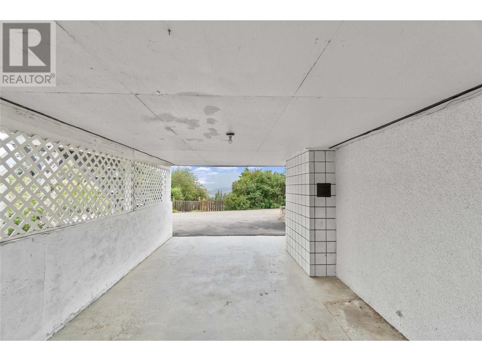 1431 15 Street Se, Salmon Arm, British Columbia  V1E 2G8 - Photo 77 - 10353355