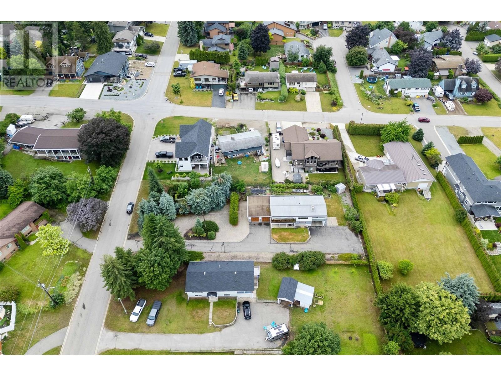 1431 15 Street Se, Salmon Arm, British Columbia  V1E 2G8 - Photo 83 - 10353355