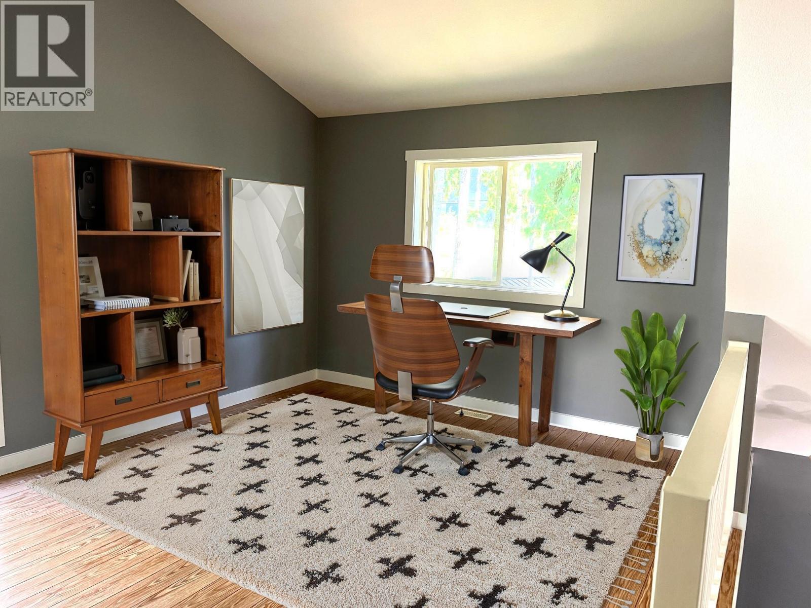 7461 Stampede Trail, Anglemont, British Columbia  V0E 1M8 - Photo 23 - 10354042