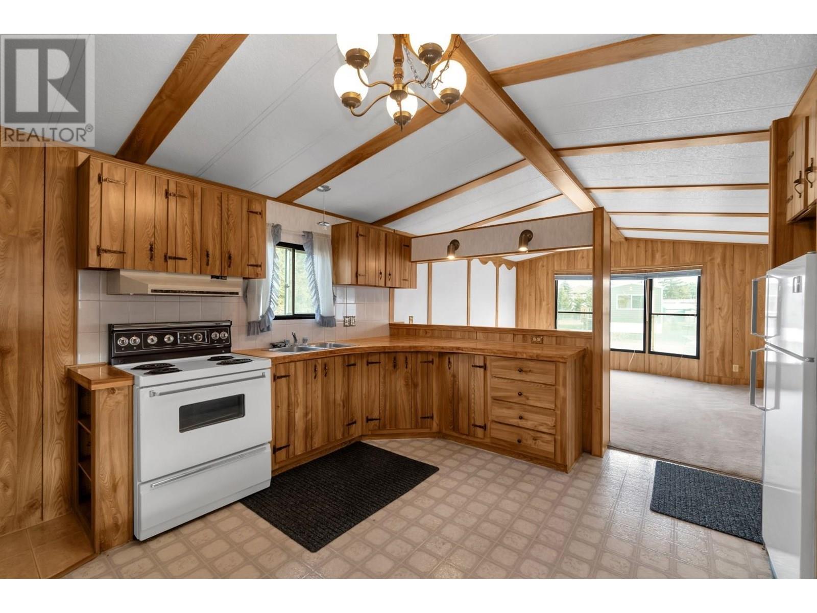 2776 Clapperton Avenue Unit# 105, Merritt, British Columbia  V0K 1B0 - Photo 2 - 10353970