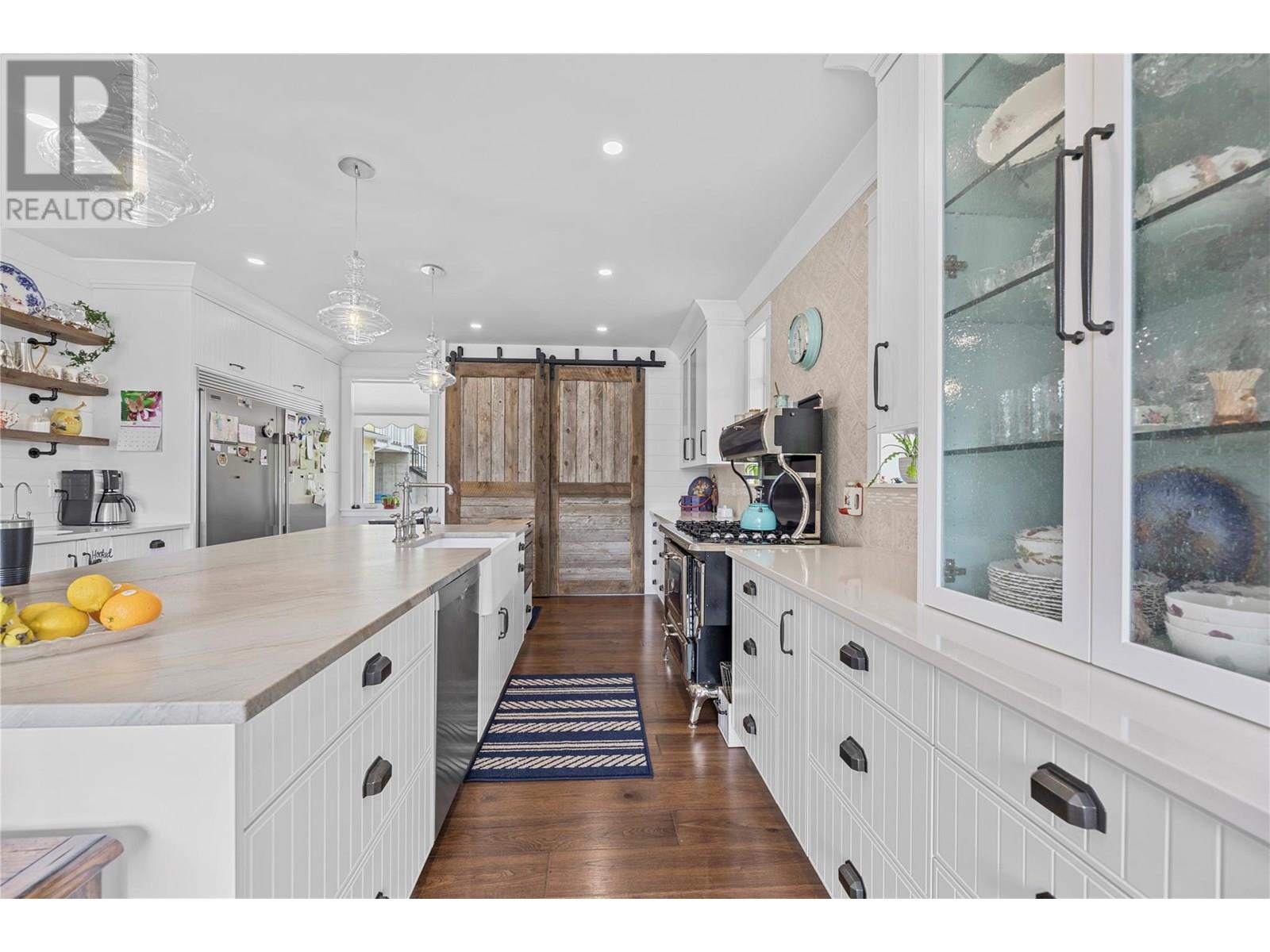 3828 Parri Road, Sorrento, British Columbia  V0E 2W1 - Photo 12 - 10354124