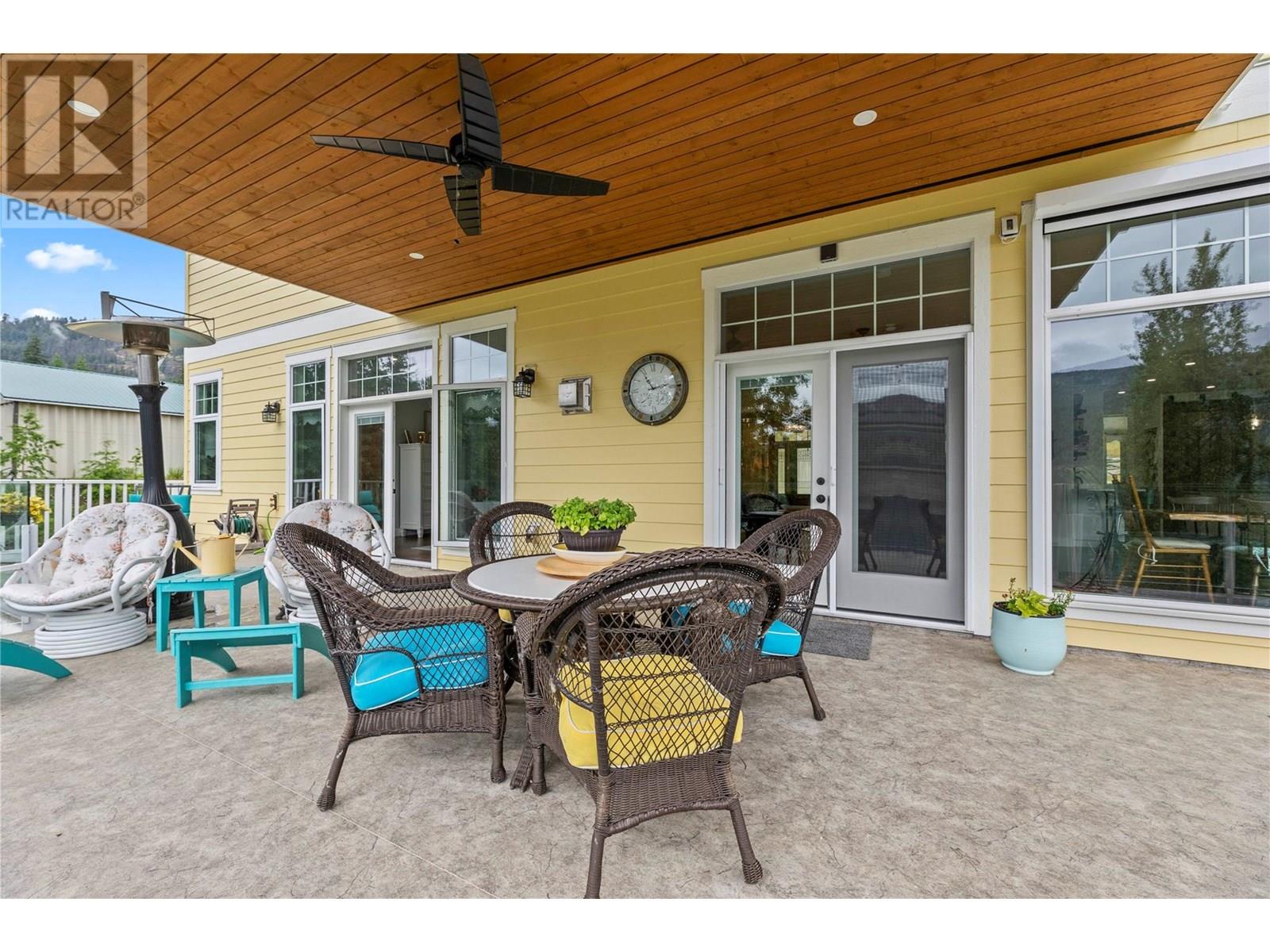 3828 Parri Road, Sorrento, British Columbia  V0E 2W1 - Photo 29 - 10354124