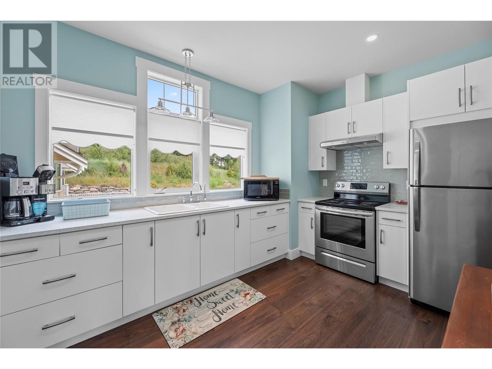 3828 Parri Road, Sorrento, British Columbia  V0E 2W1 - Photo 48 - 10354124