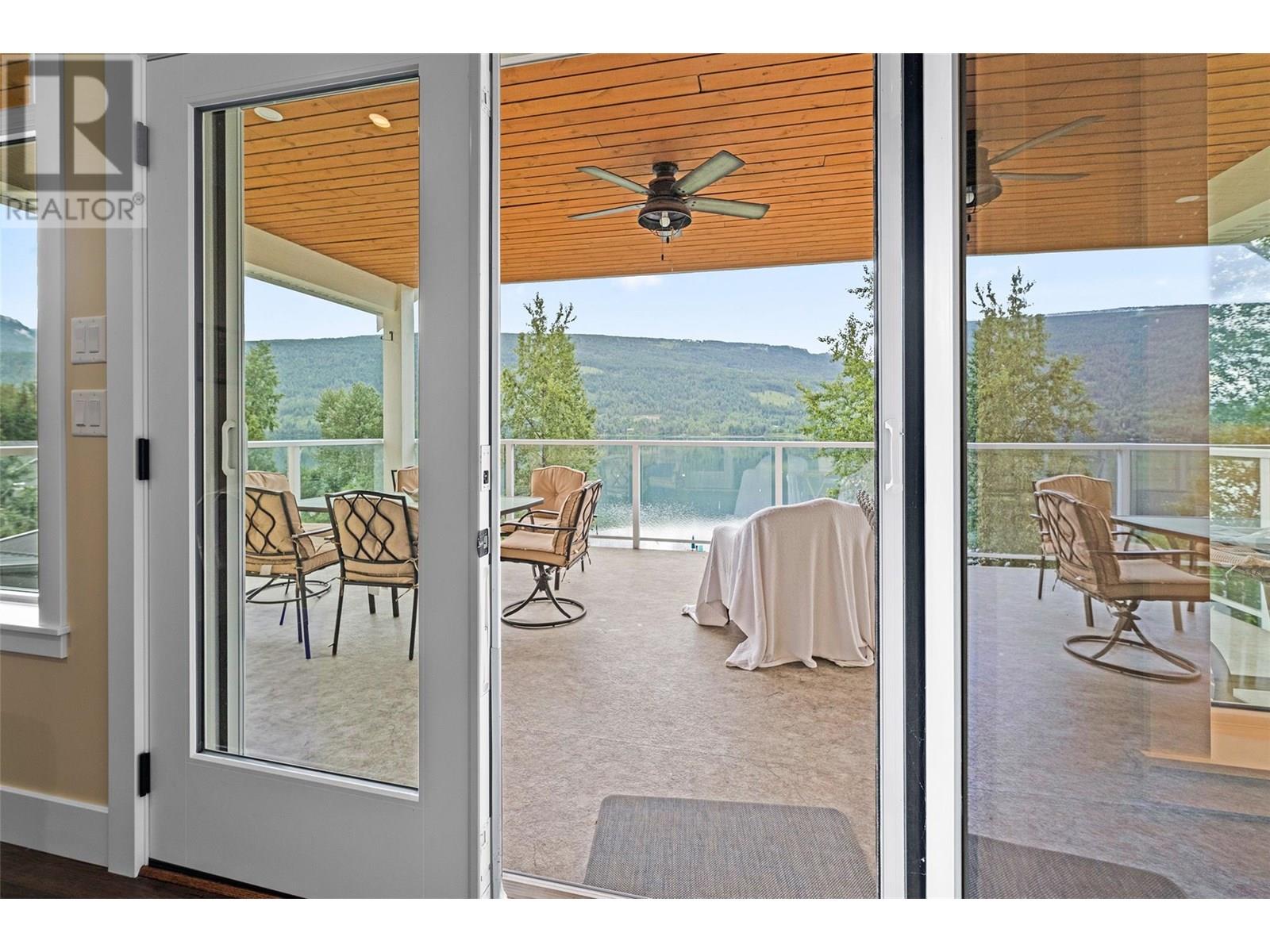 3828 Parri Road, Sorrento, British Columbia  V0E 2W1 - Photo 61 - 10354124