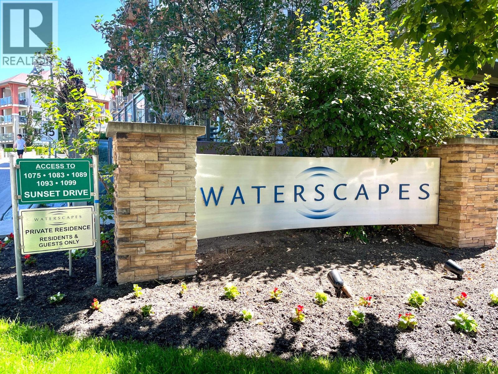 1089 Sunset Drive Unit# 112, Kelowna, British Columbia  V1Y 9Z3 - Photo 2 - 10353968