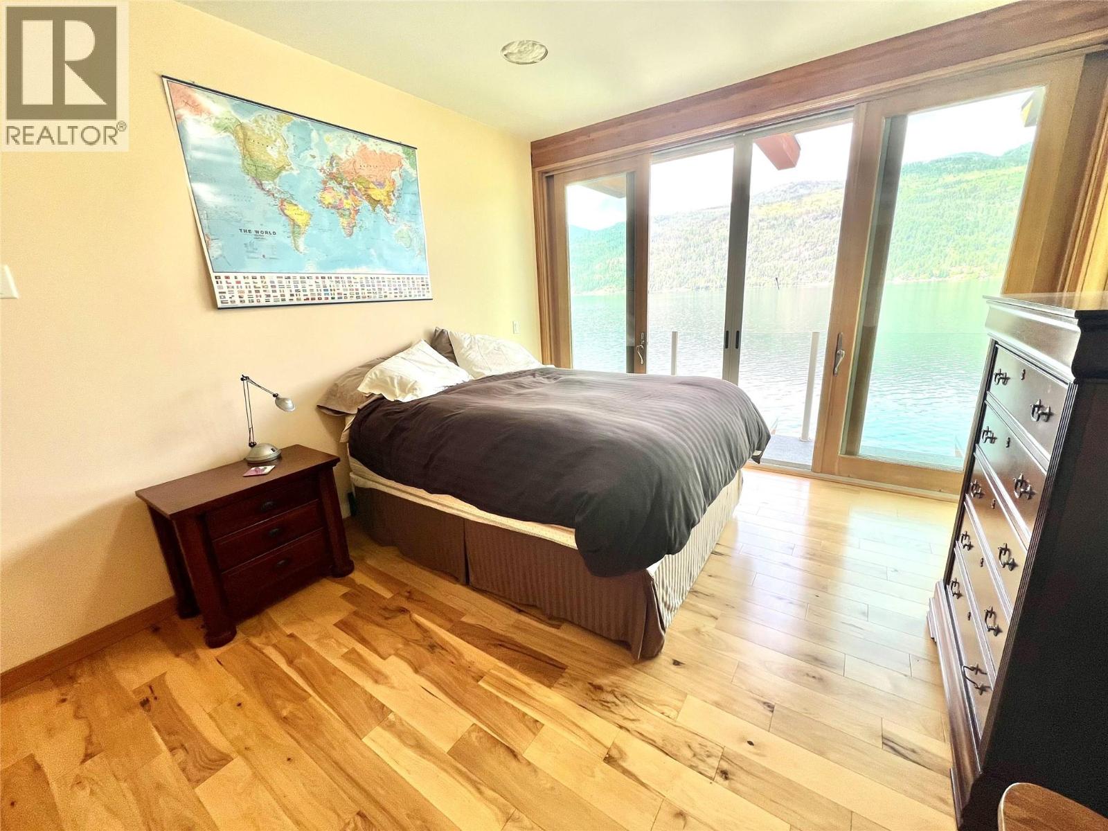 2411 Sunset Drive, Christina Lake, British Columbia  V0H 1E2 - Photo 27 - 10353981