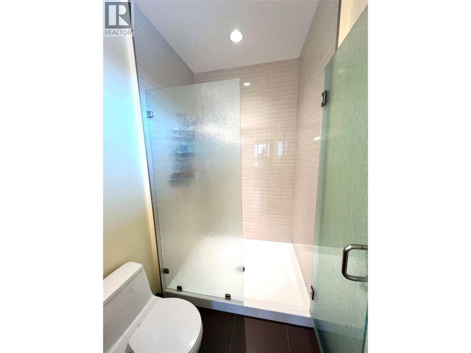 2411 Sunset Drive, Christina Lake, British Columbia  V0H 1E2 - Photo 37 - 10353981