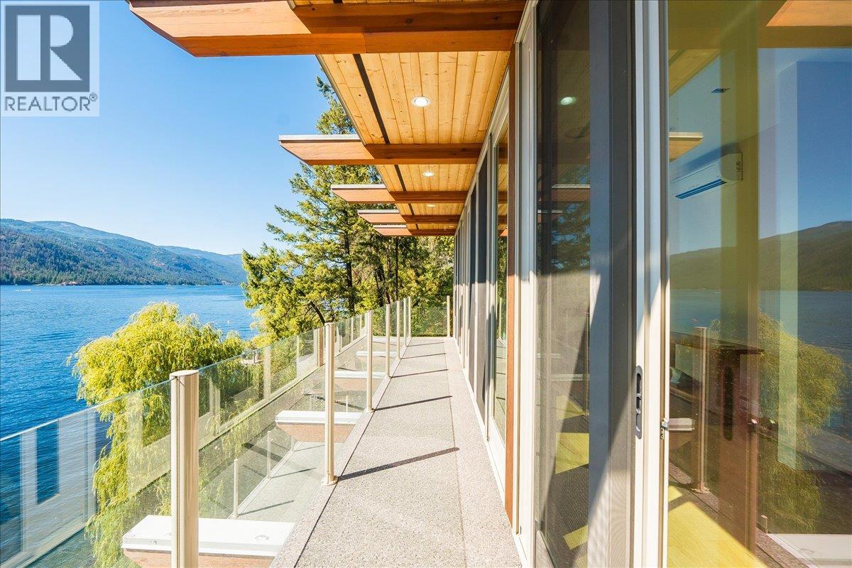 2411 Sunset Drive, Christina Lake, British Columbia  V0H 1E2 - Photo 48 - 10353981