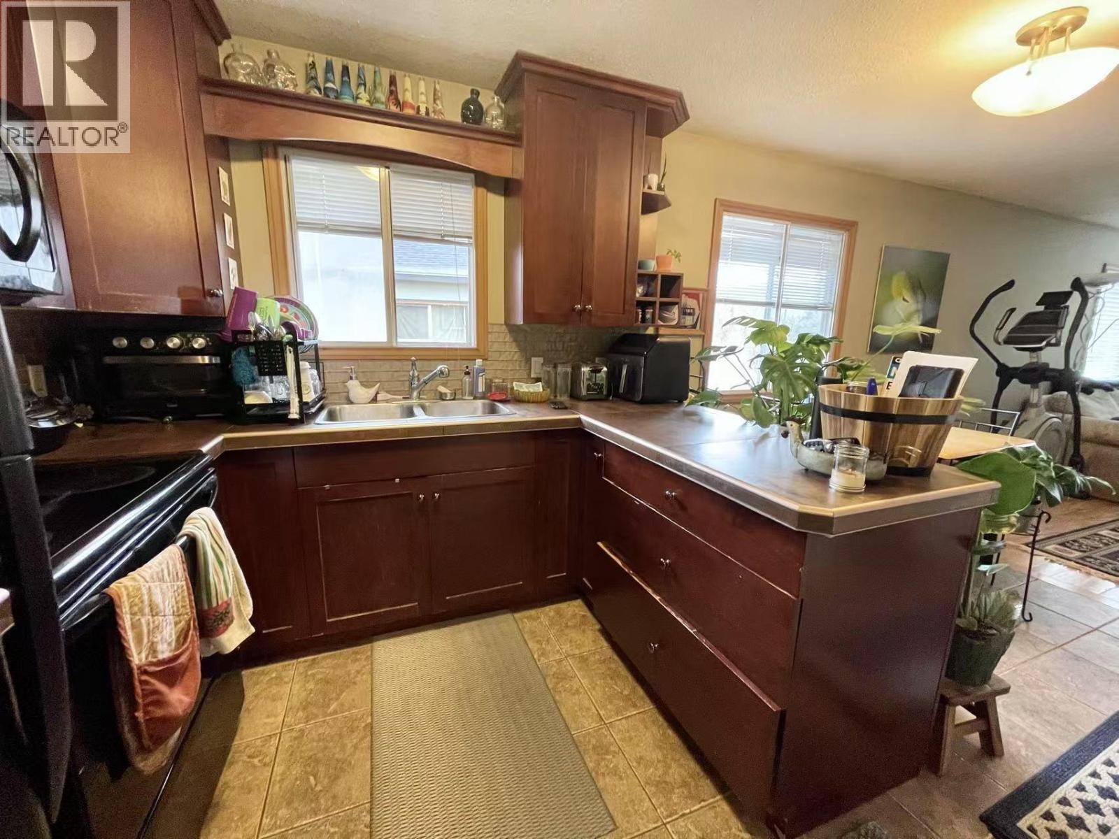 3408 16th Avenue, Vernon, British Columbia  V1T 1A8 - Photo 14 - 10354291